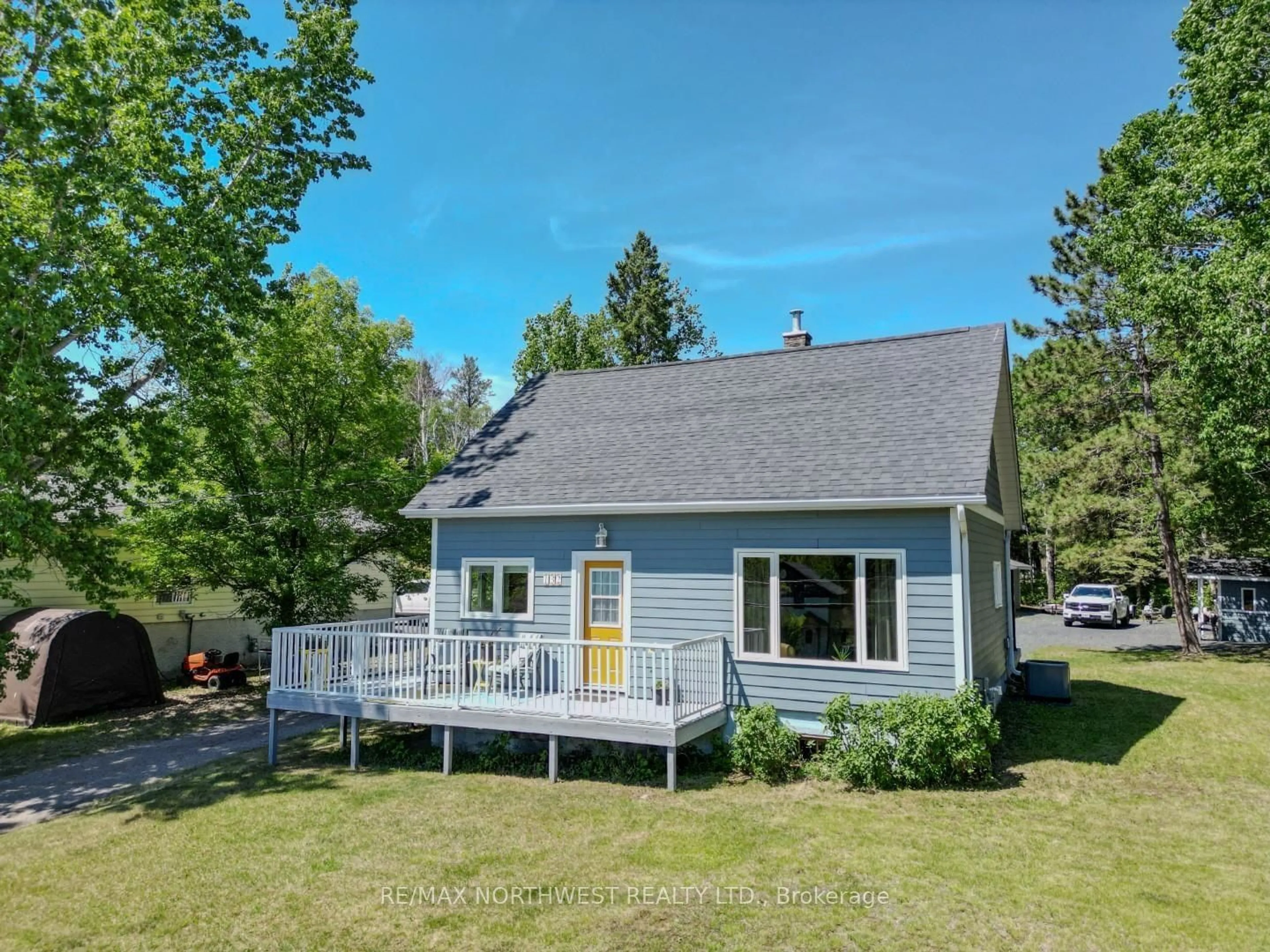 A pic from outside/outdoor area/front of a property/back of a property/a pic from drone, street for 132 Rabbit Lake Road, Kenora Ontario P9N 4L1