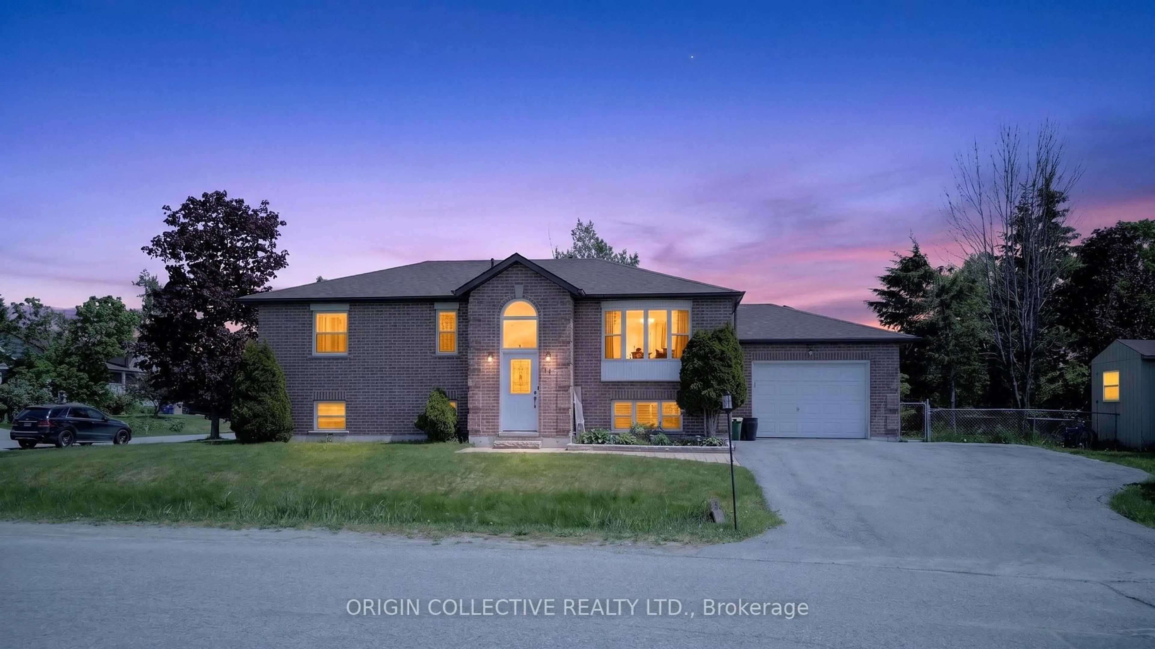 Home with brick exterior material, street for 42 Sarah Cres, Kawartha Lakes Ontario K0M 2W0