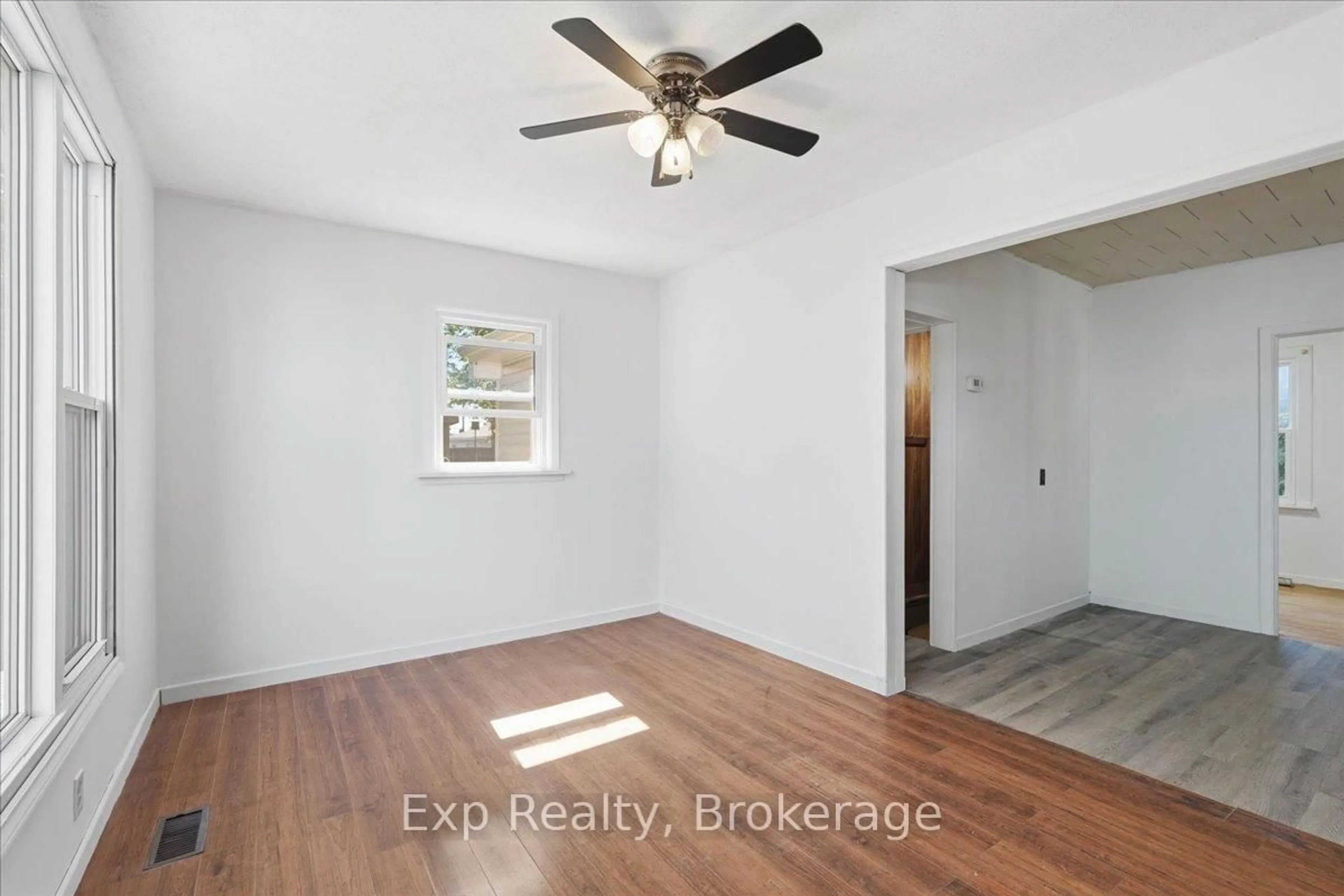 A pic of a room for 34 Leonard Ave, Quinte West Ontario K8V 2R4