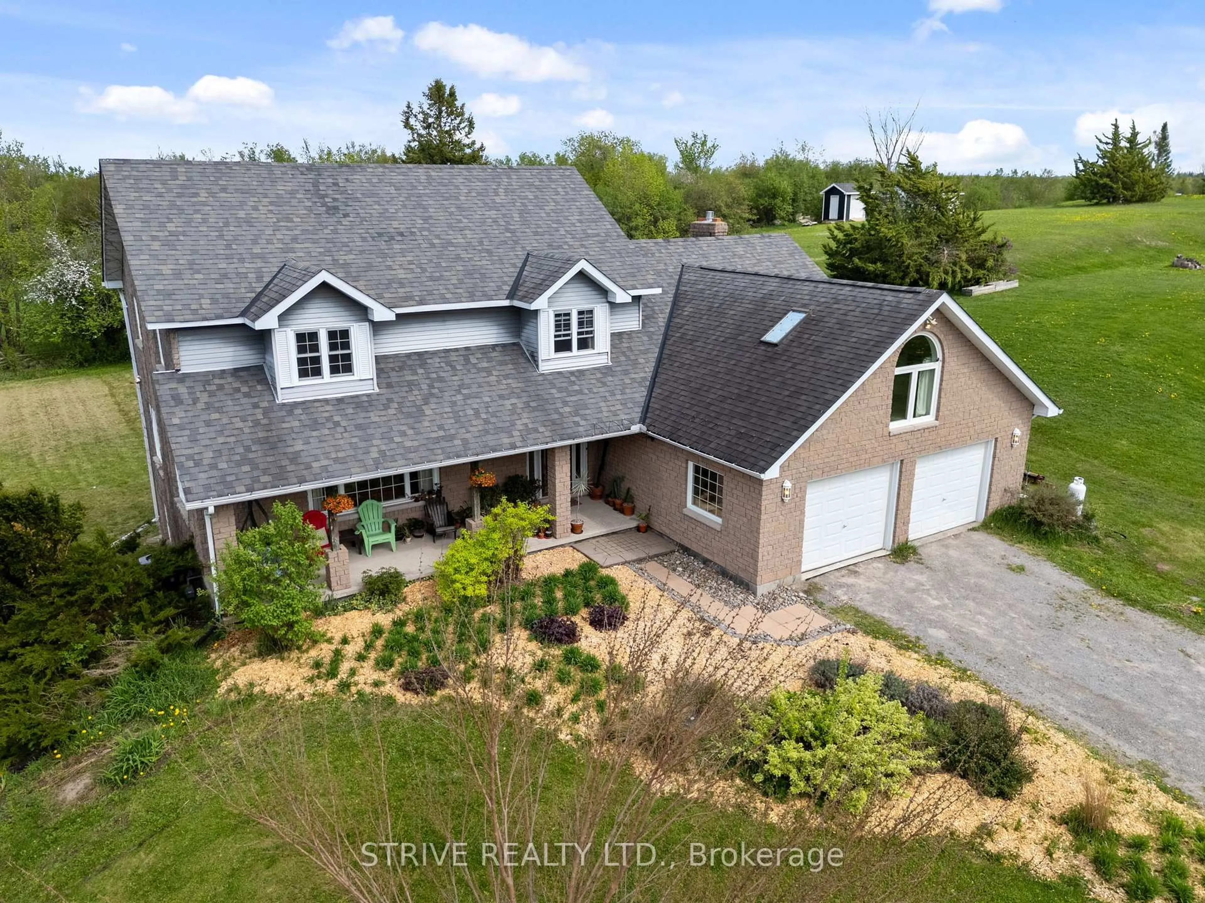 A pic from outside/outdoor area/front of a property/back of a property/a pic from drone, unknown for 41 Grandview Dr, Kawartha Lakes Ontario K0L 2W0