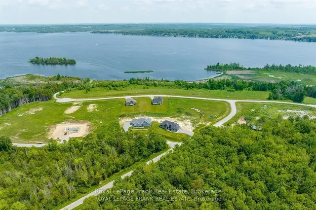 5 Nipigon St, Kawartha Lakes 3