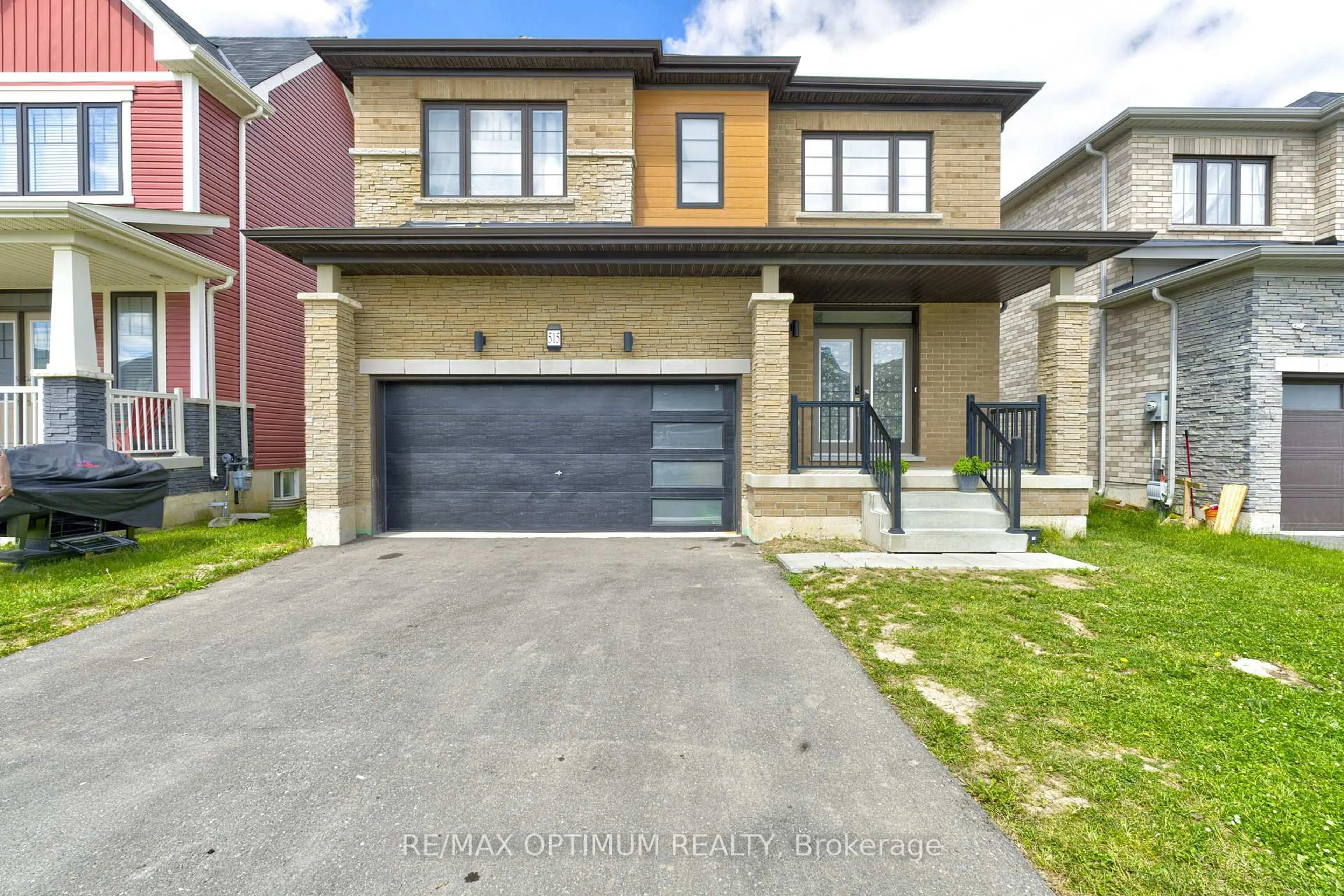 Home with brick exterior material, street for 515 Barker Pkwy, Thorold Ontario L2V 0K1