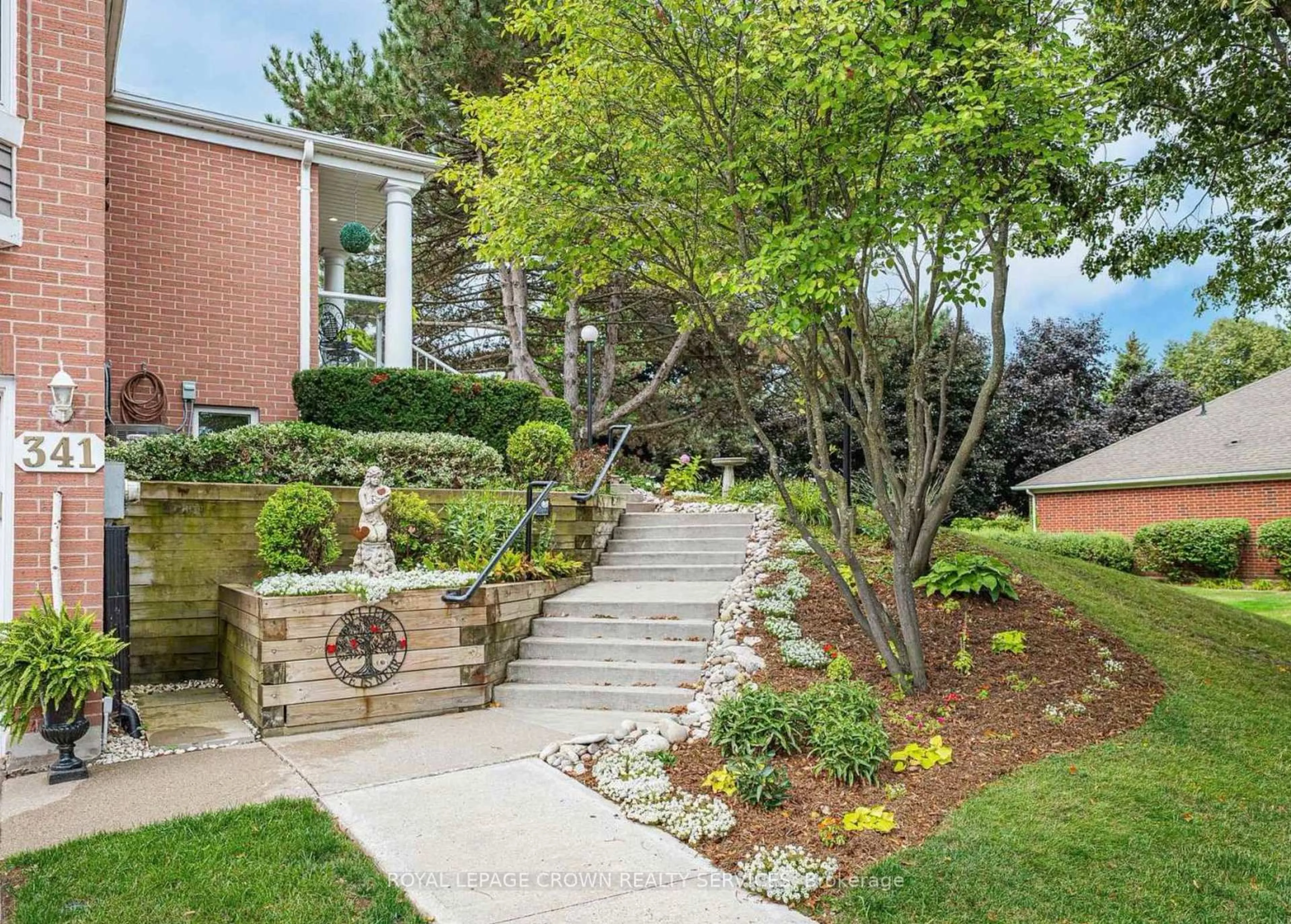 Unknown for 341 George St #4, Cambridge Ontario N1S 4X7