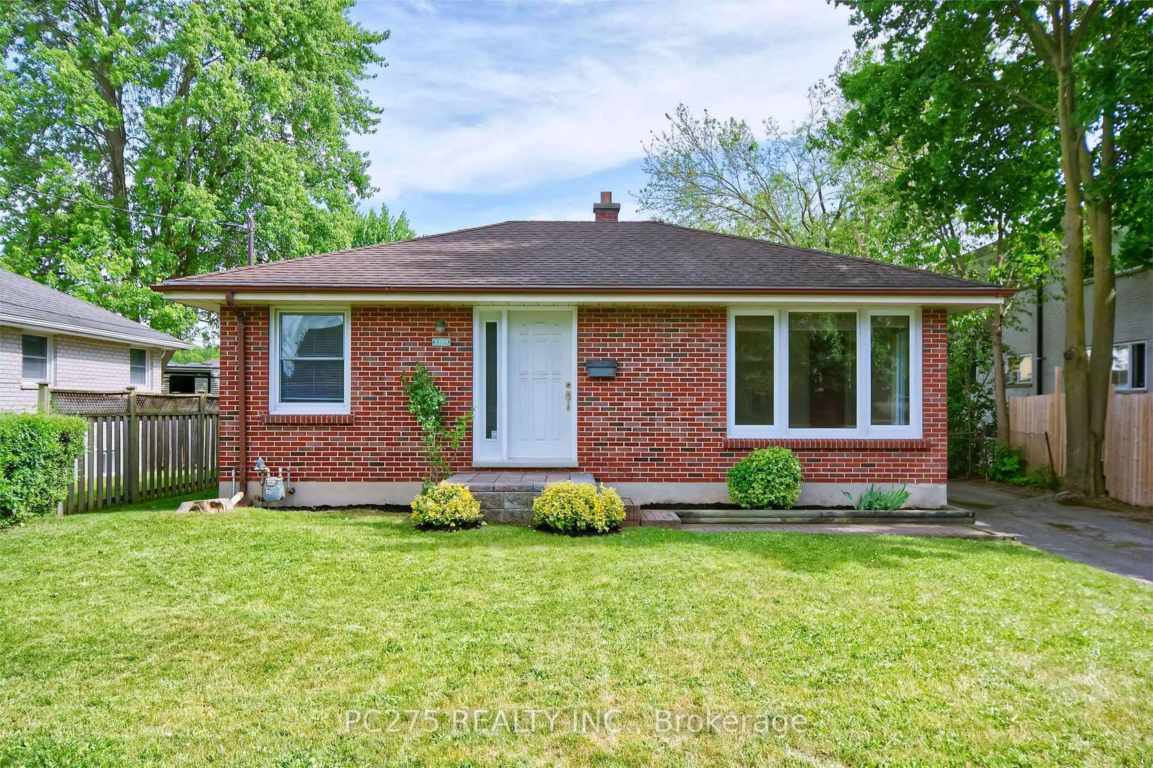 Home with brick exterior material, street for 1461 Trafalgar St, London East Ontario N5W 1W8