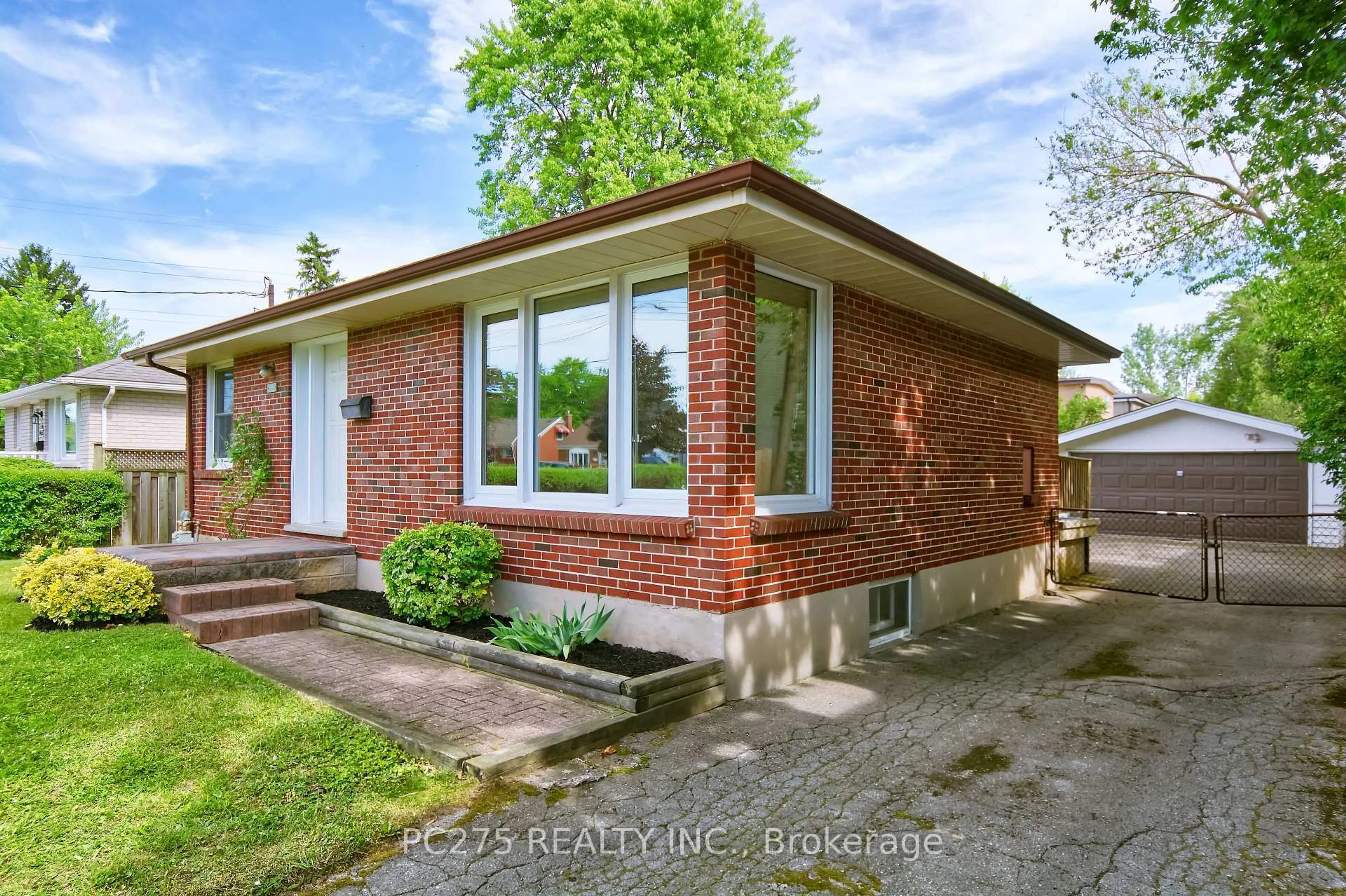 Home with brick exterior material, street for 1461 Trafalgar St, London East Ontario N5W 1W8
