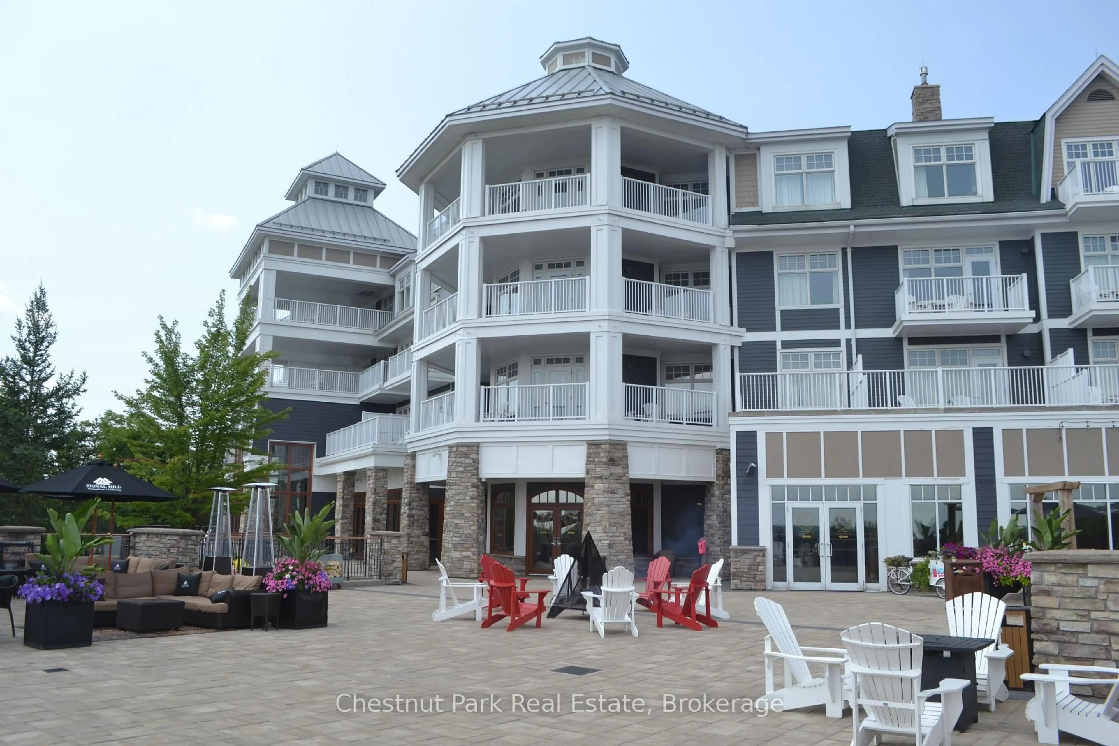 Patio, unknown for 1050 PAIGNTON HOUSE Rd #1225, Muskoka Lakes Ontario P0B 1G0