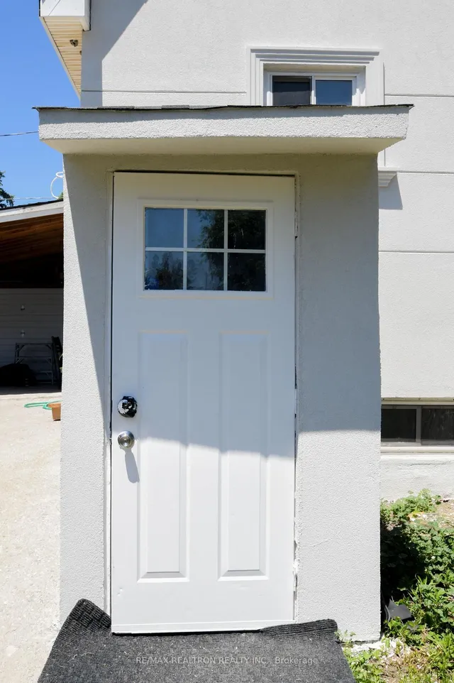 110 Mintern Ave, Brantford 3
