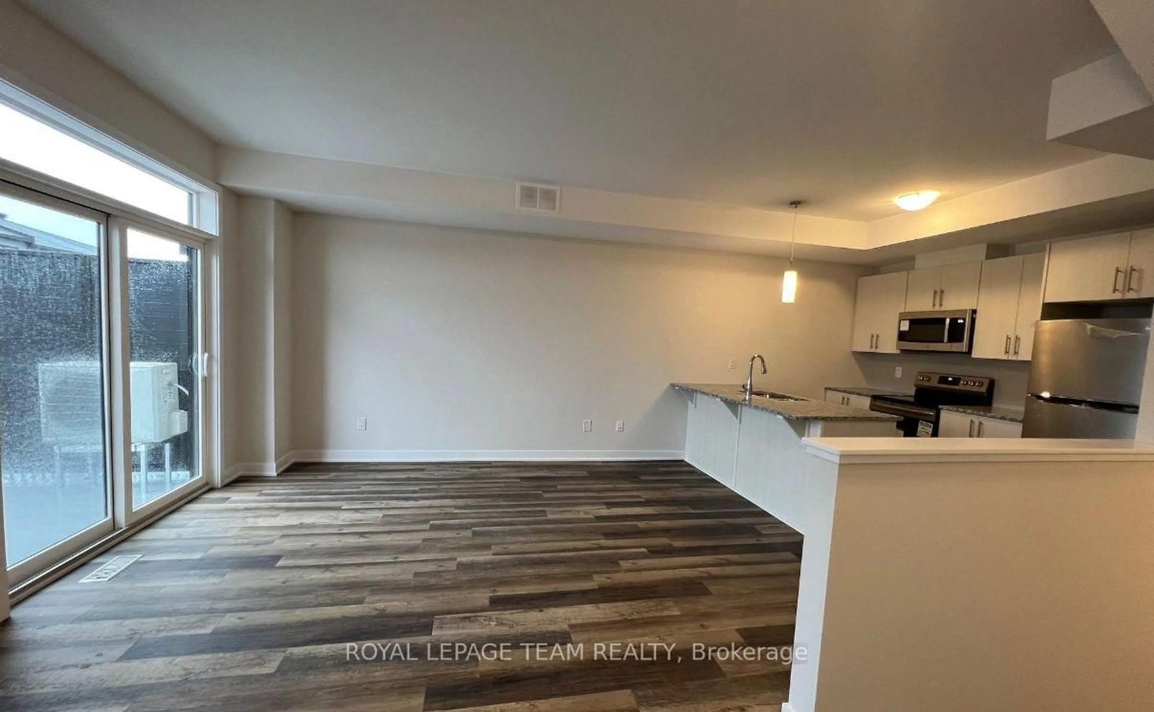 A pic of a room for 204 Tussock Private, Ottawa Ontario K1X 0M8
