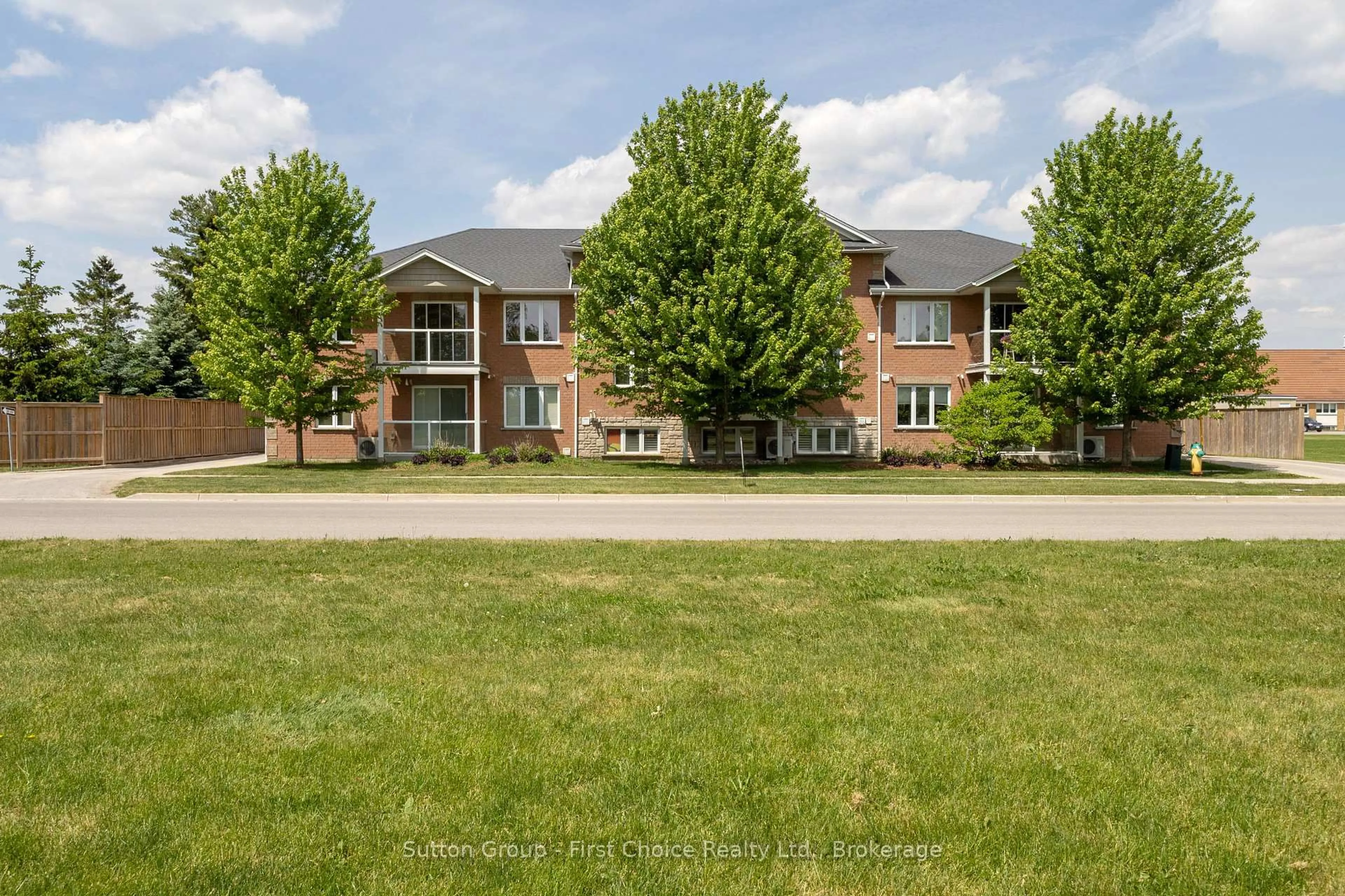 Unknown for 148 Borden St #3, Stratford Ontario N5A 0G1