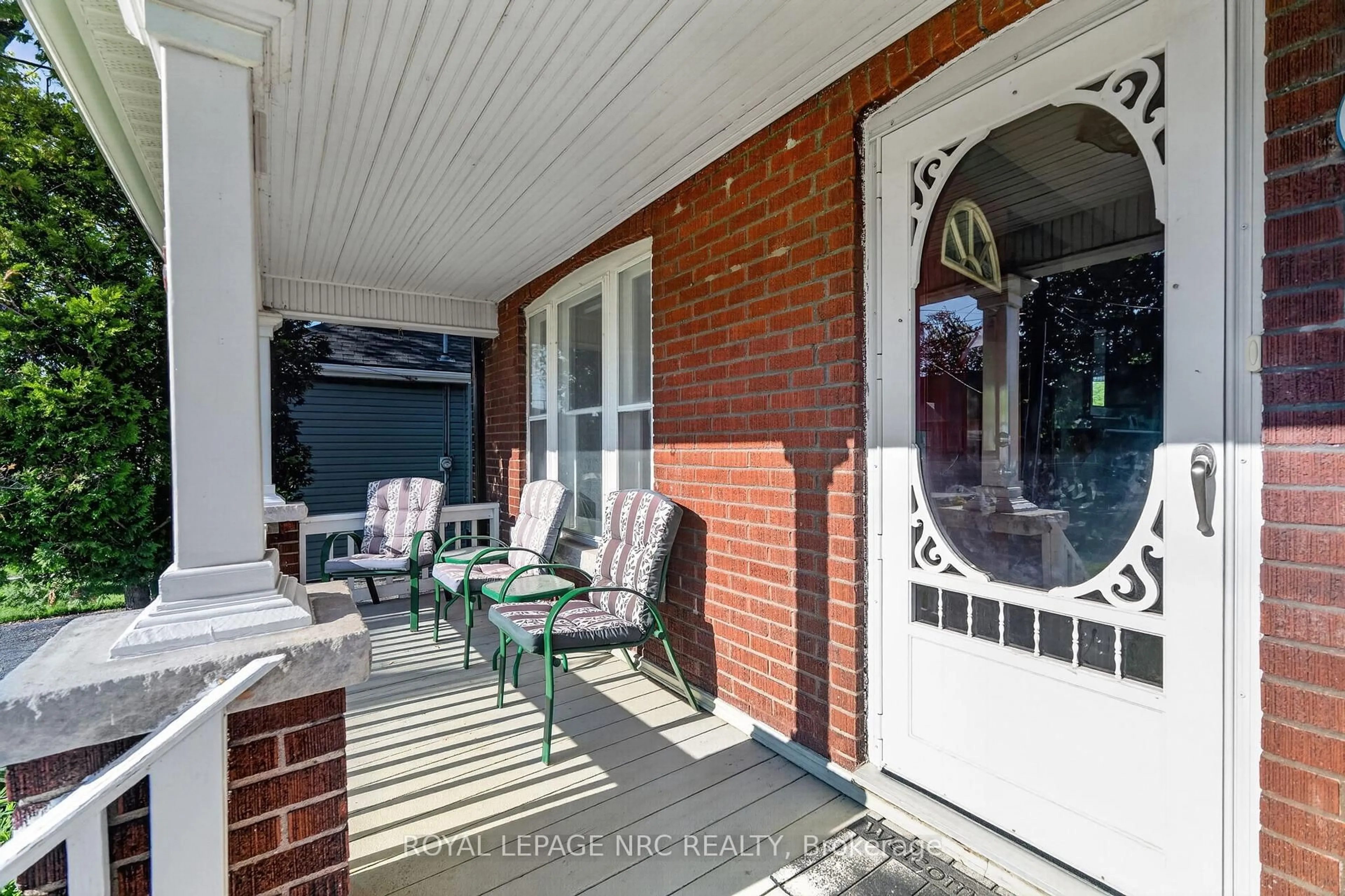 Unknown for 453 Fares St, Port Colborne Ontario L3K 1X4
