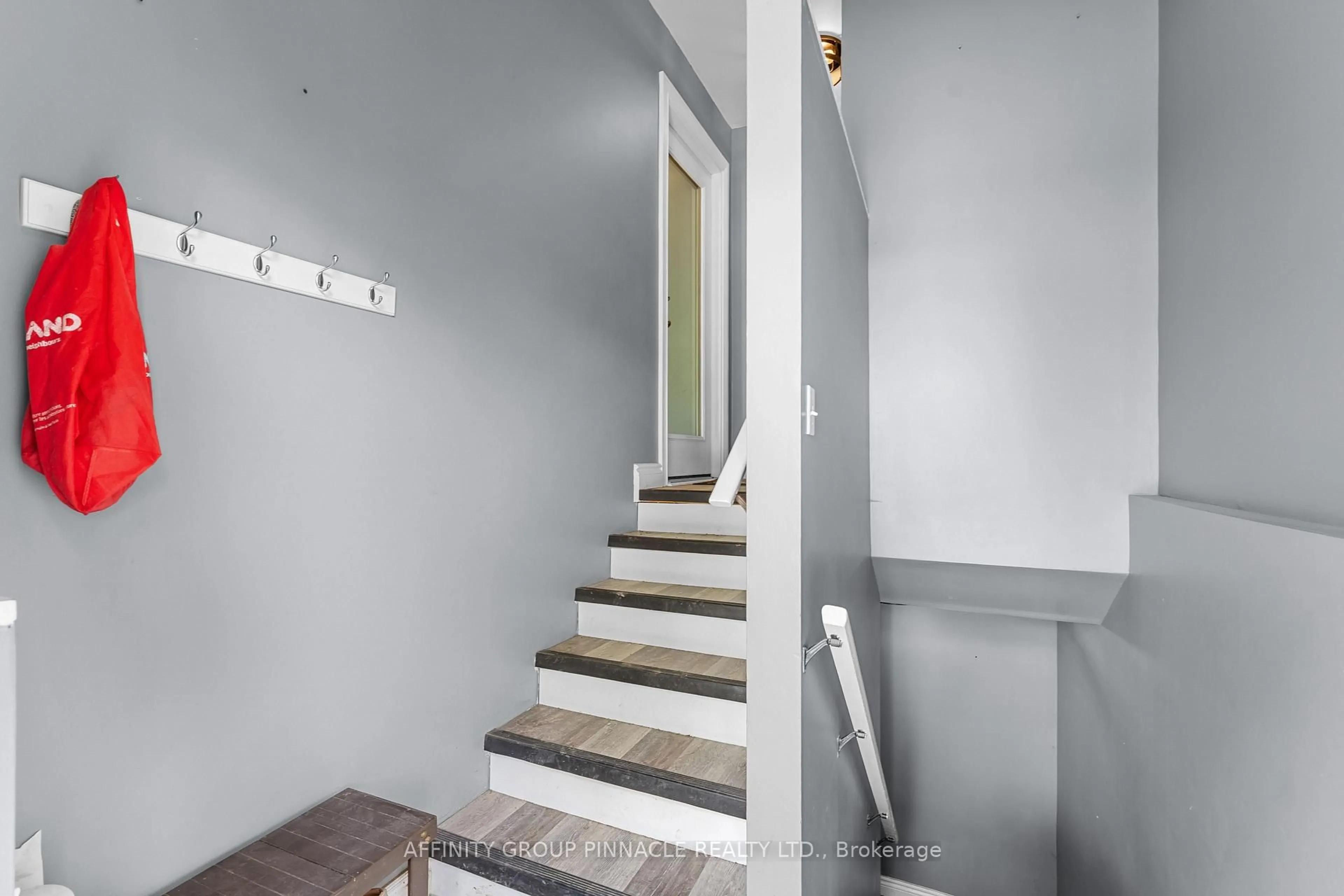 Stairs for 21 Alma St, Kawartha Lakes Ontario K0L 2W0