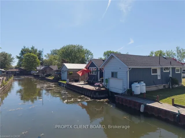 44 Erie Blvd, Norfolk 2