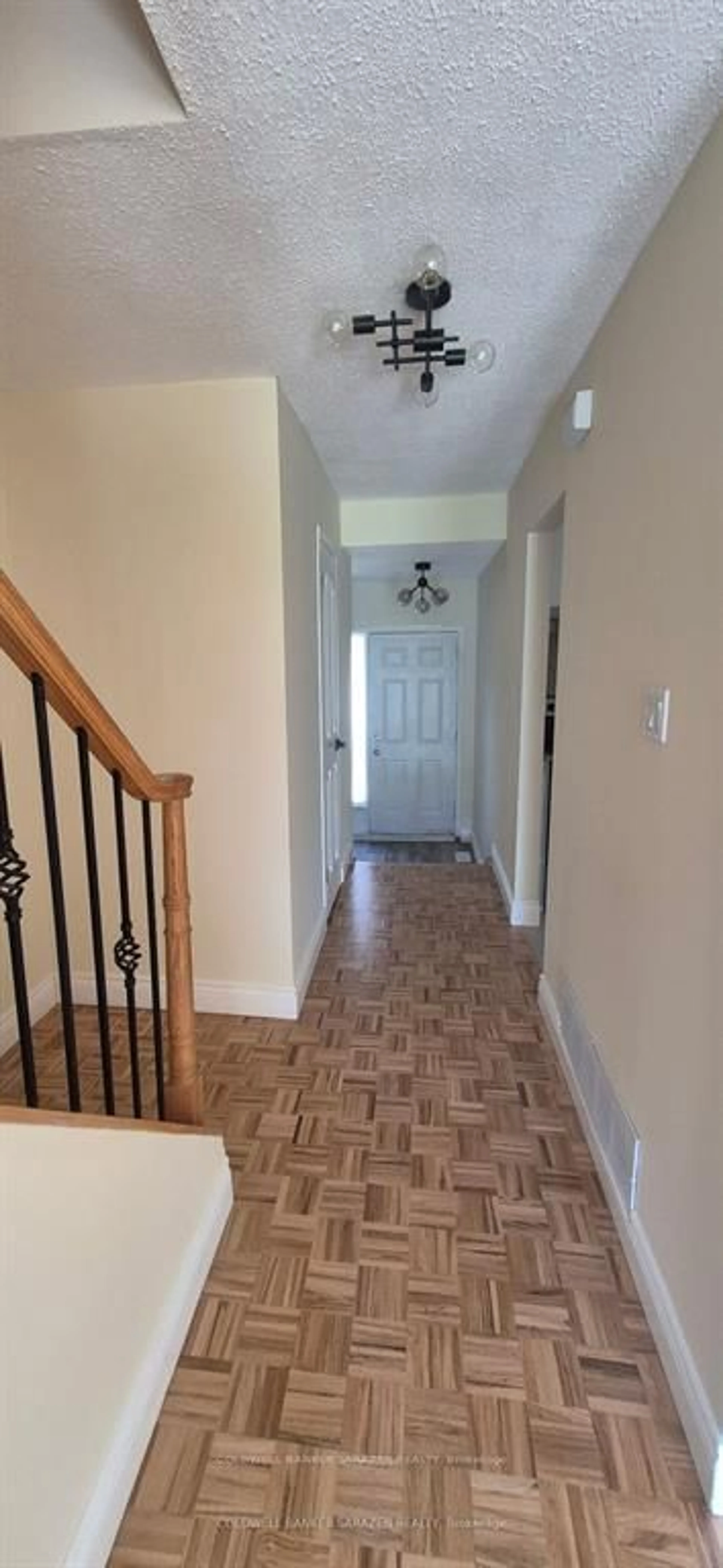 Indoor foyer for 38 Paddington Private #-, Ottawa Ontario K1V 0S7