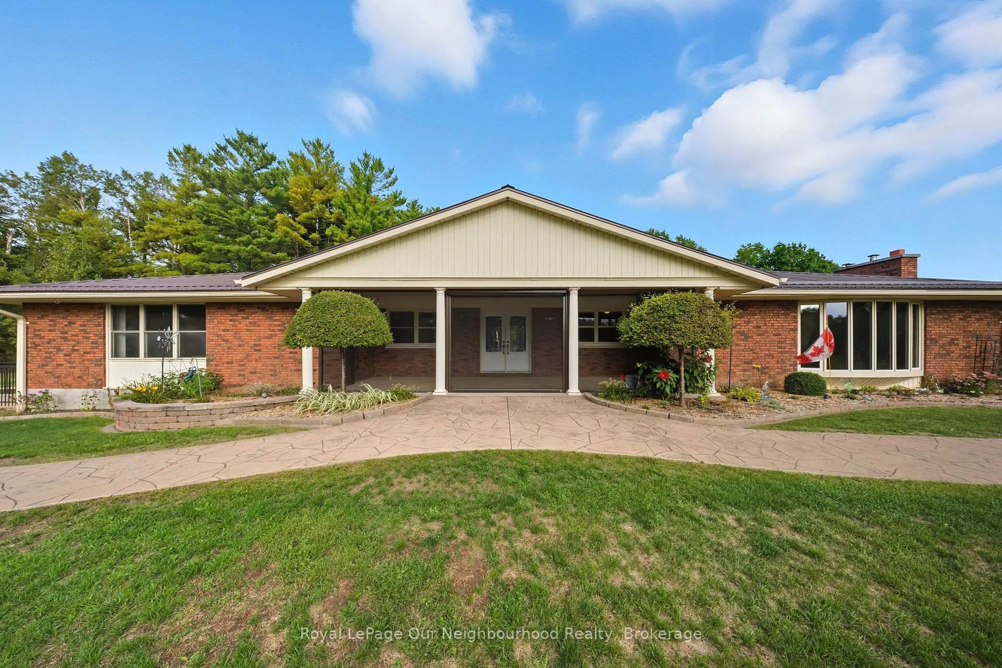 Home with brick exterior material, unknown for 211 Langford Dr, Trent Hills Ontario K0K 3K0