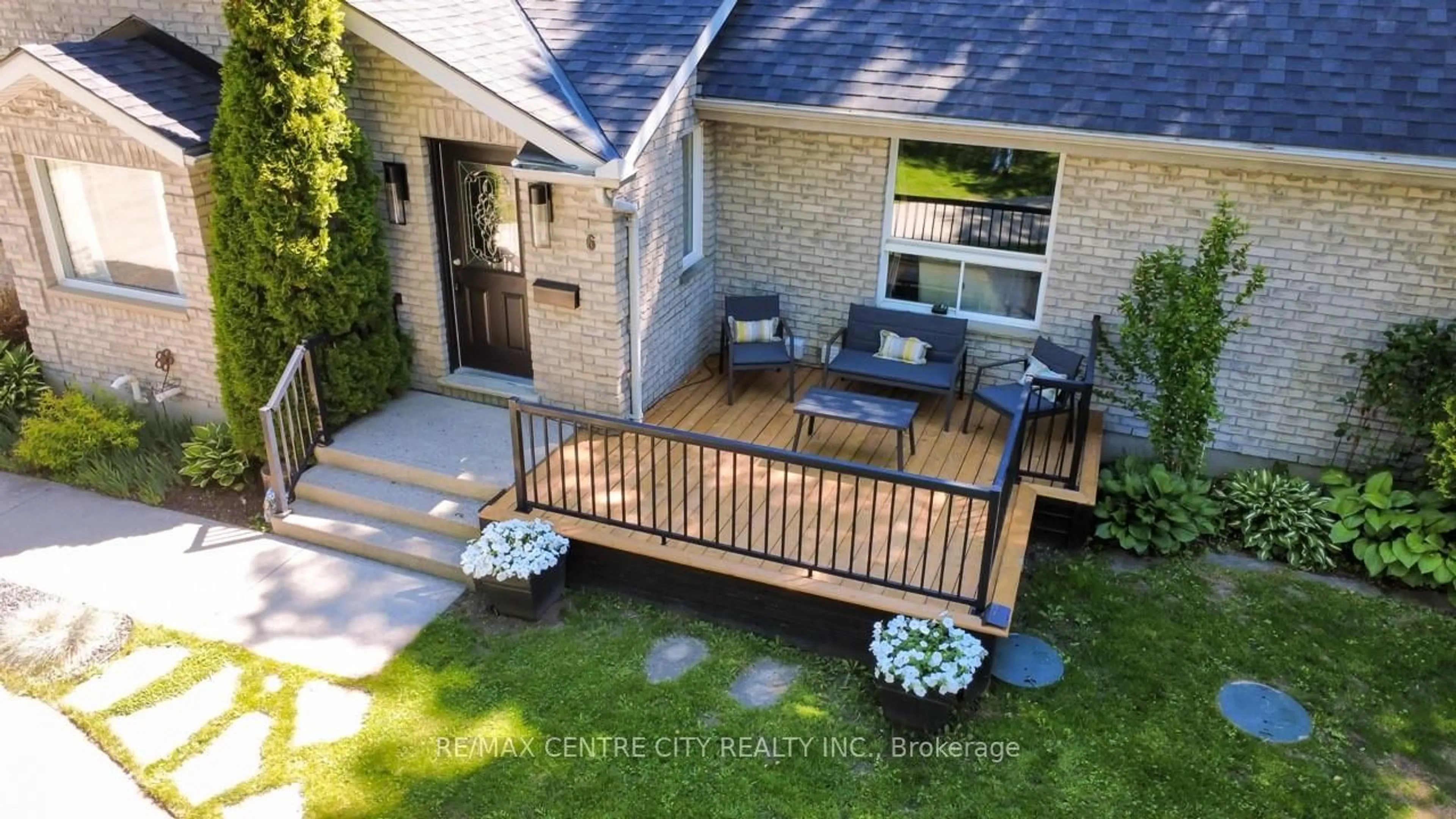 Patio, street for 6 Prince Albert St, Middlesex Centre Ontario N0L 1E0