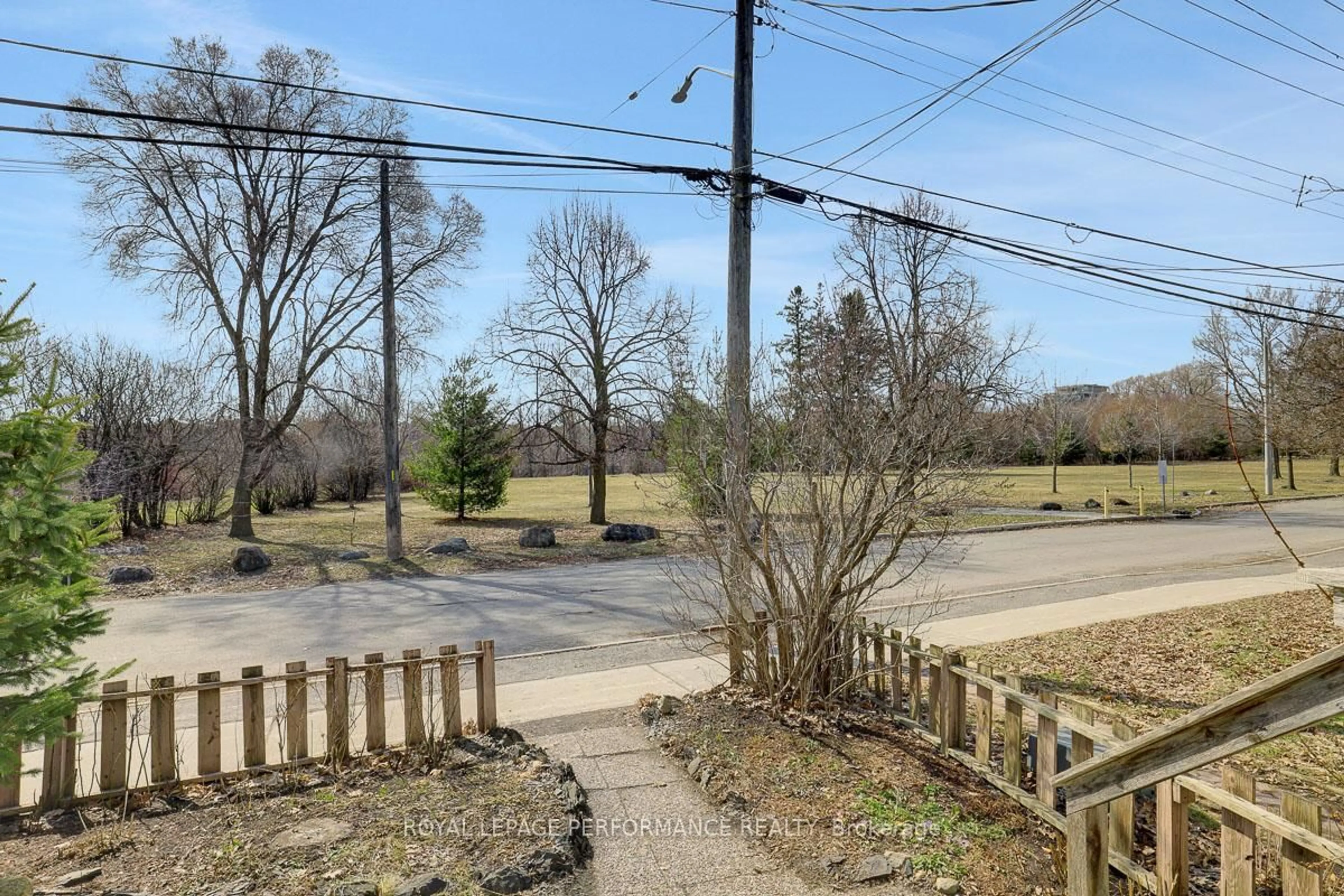 Patio, street for 1141 North River Rd, Ottawa Ontario K1K 3W4