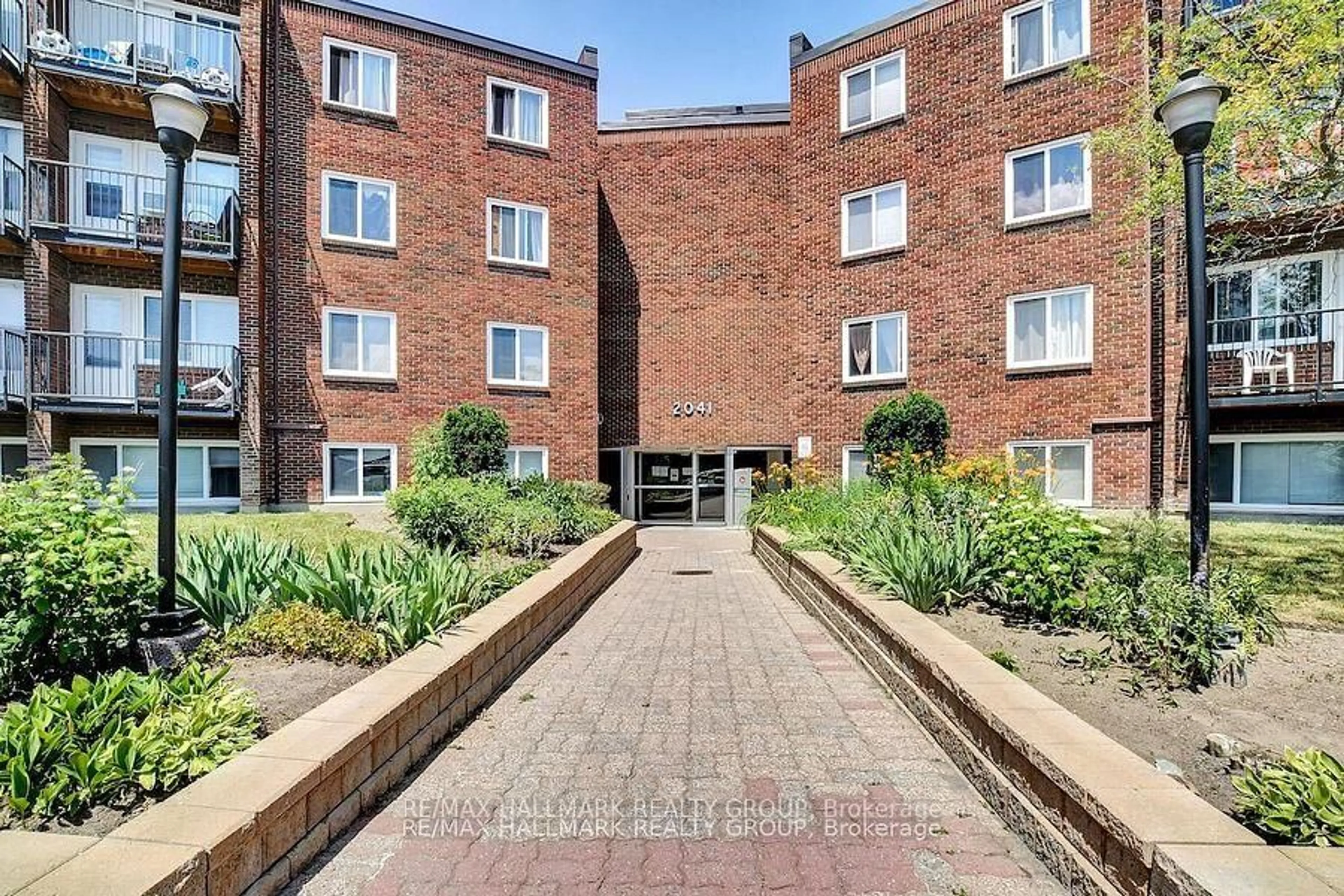 Unknown for 2041 Arrowsmith Dr #401C, Ottawa Ontario K1J 7V7