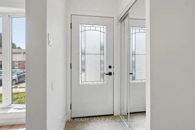 700 Exeter Rd #22, London South 3