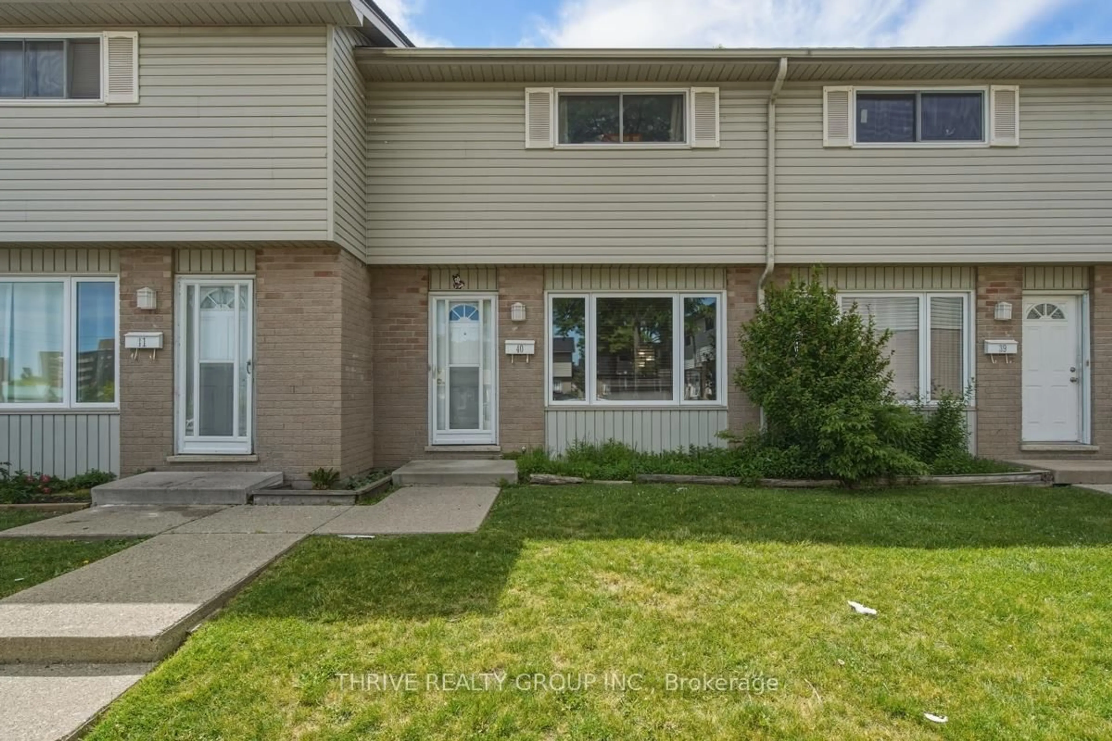 Unknown for 1095 Jalna Blvd #40, London South Ontario N6E 2Y7