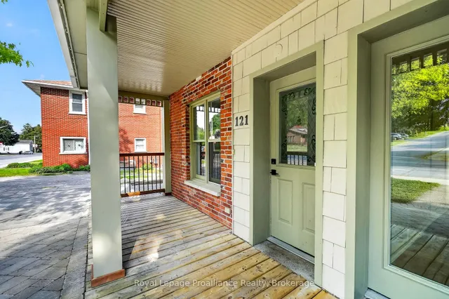 123 Main St, Brighton 2