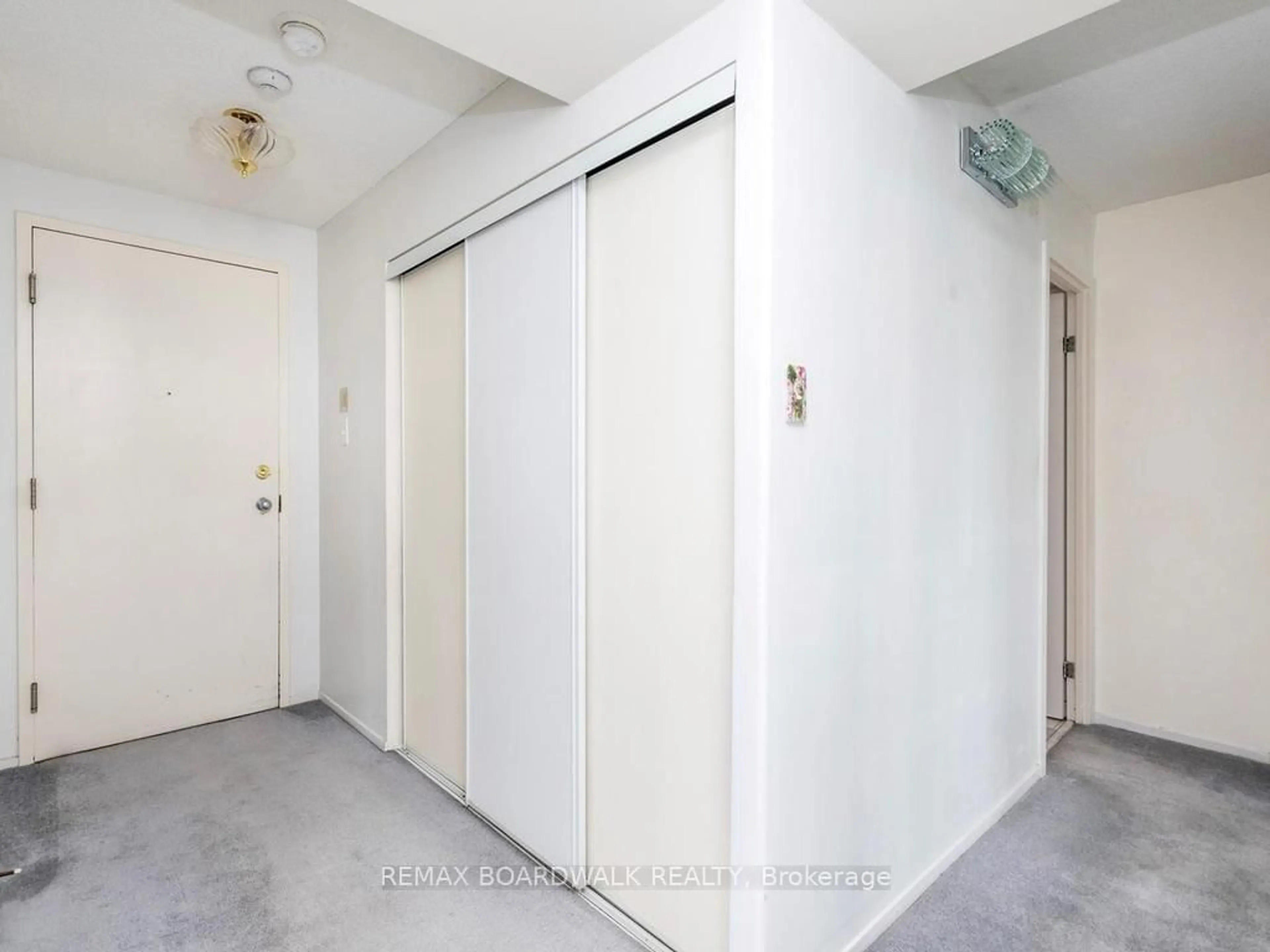 Unknown for 1025 Grenon Ave #715, Ottawa Ontario K2B 8S5