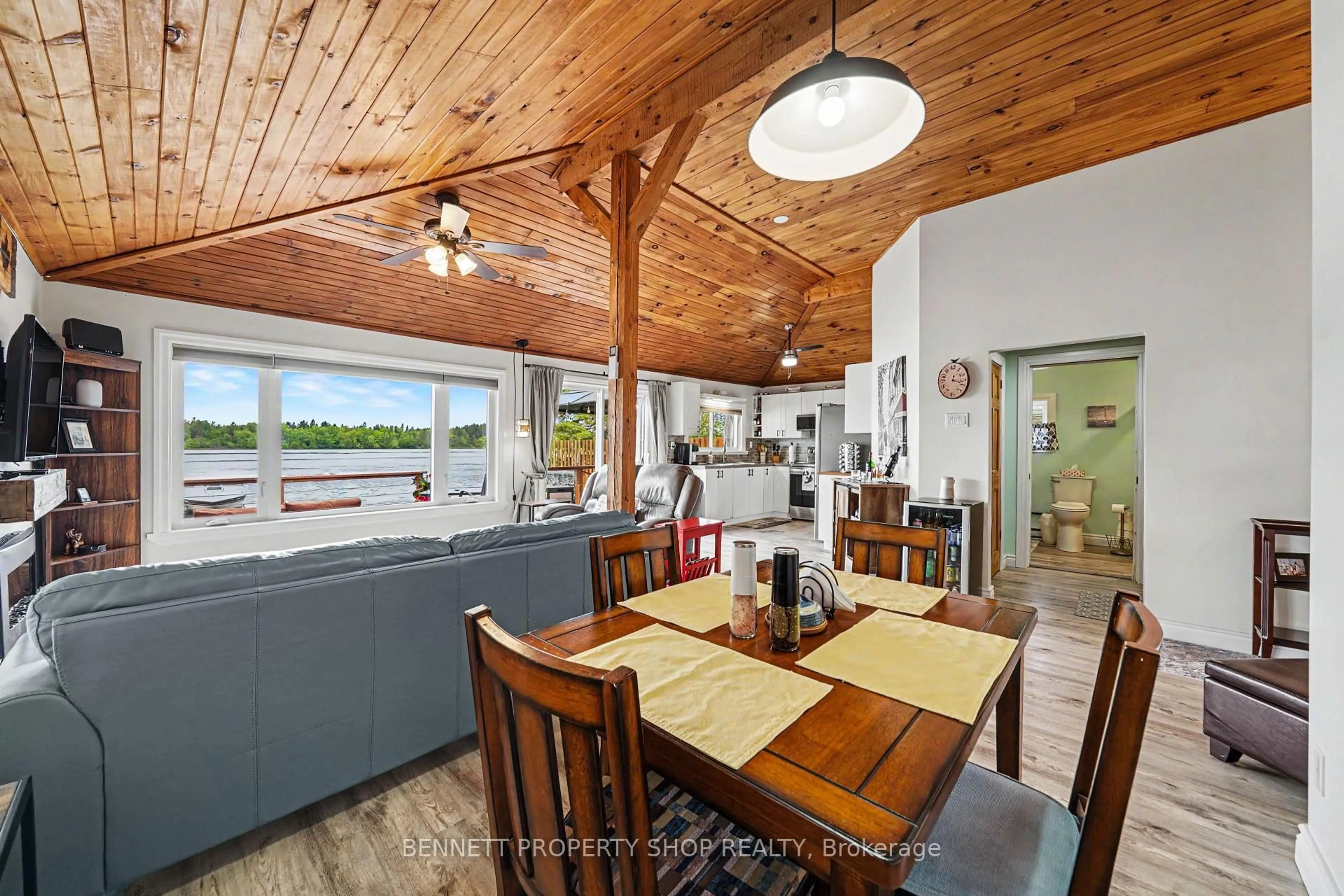 Open concept kitchen, wood/laminate floor for 2853 Golf Course Lane, North Grenville Ontario K0G 1J0