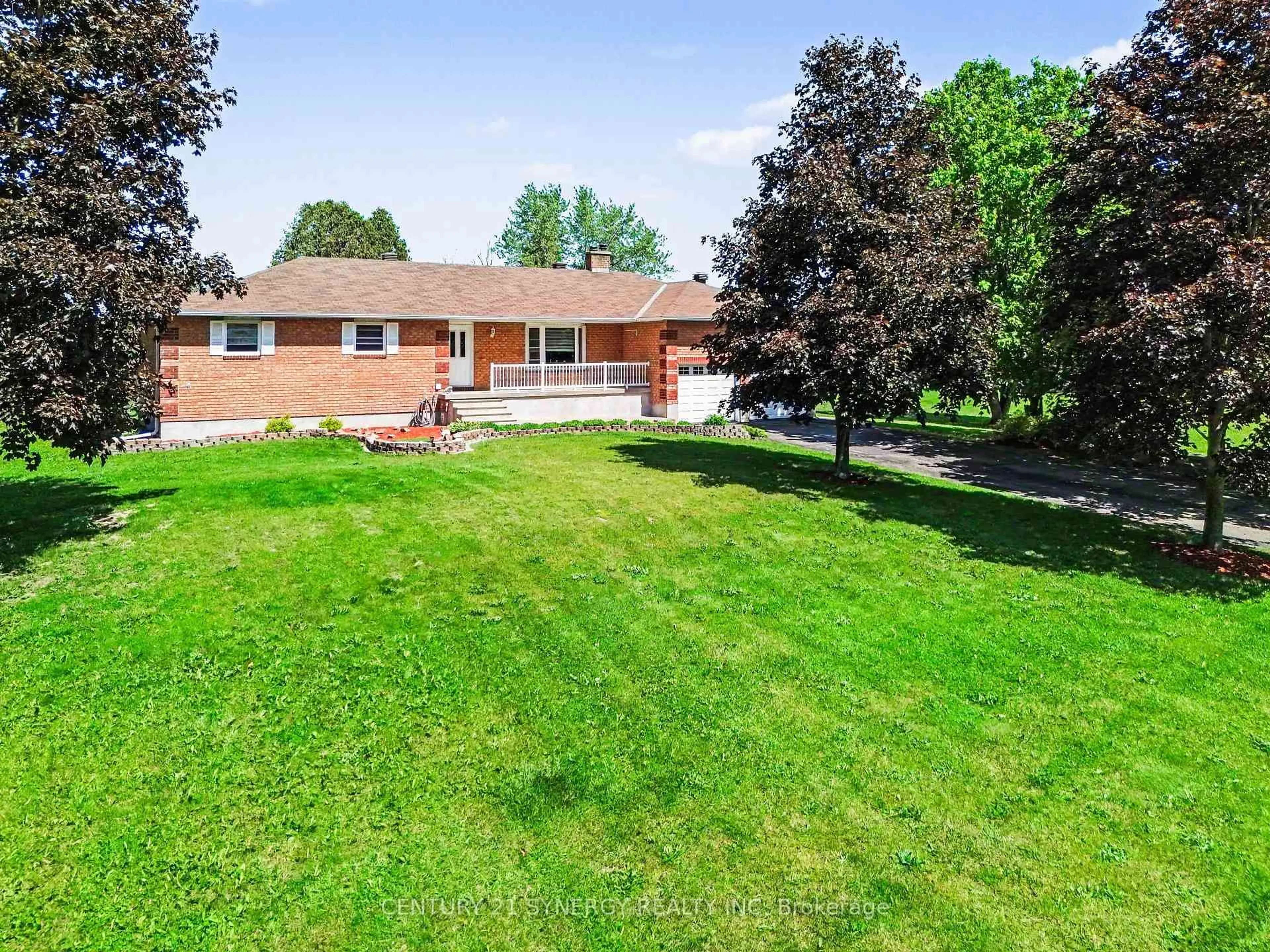 A pic from outside/outdoor area/front of a property/back of a property/a pic from drone, unknown for 870 KITLEY LINE 3 Rd, Elizabethtown-Kitley Ontario K0G 1G0