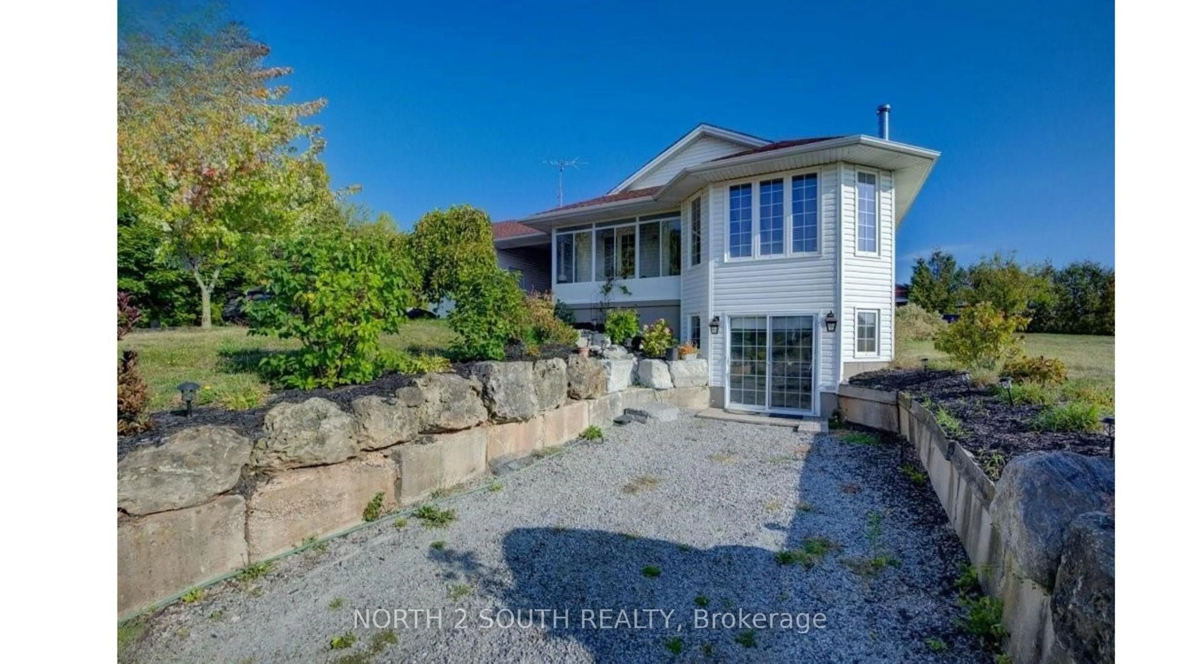 A pic from outside/outdoor area/front of a property/back of a property/a pic from drone, water/lake/river/ocean view for 6737 Highway 20, West Lincoln Ontario L0R 2A0