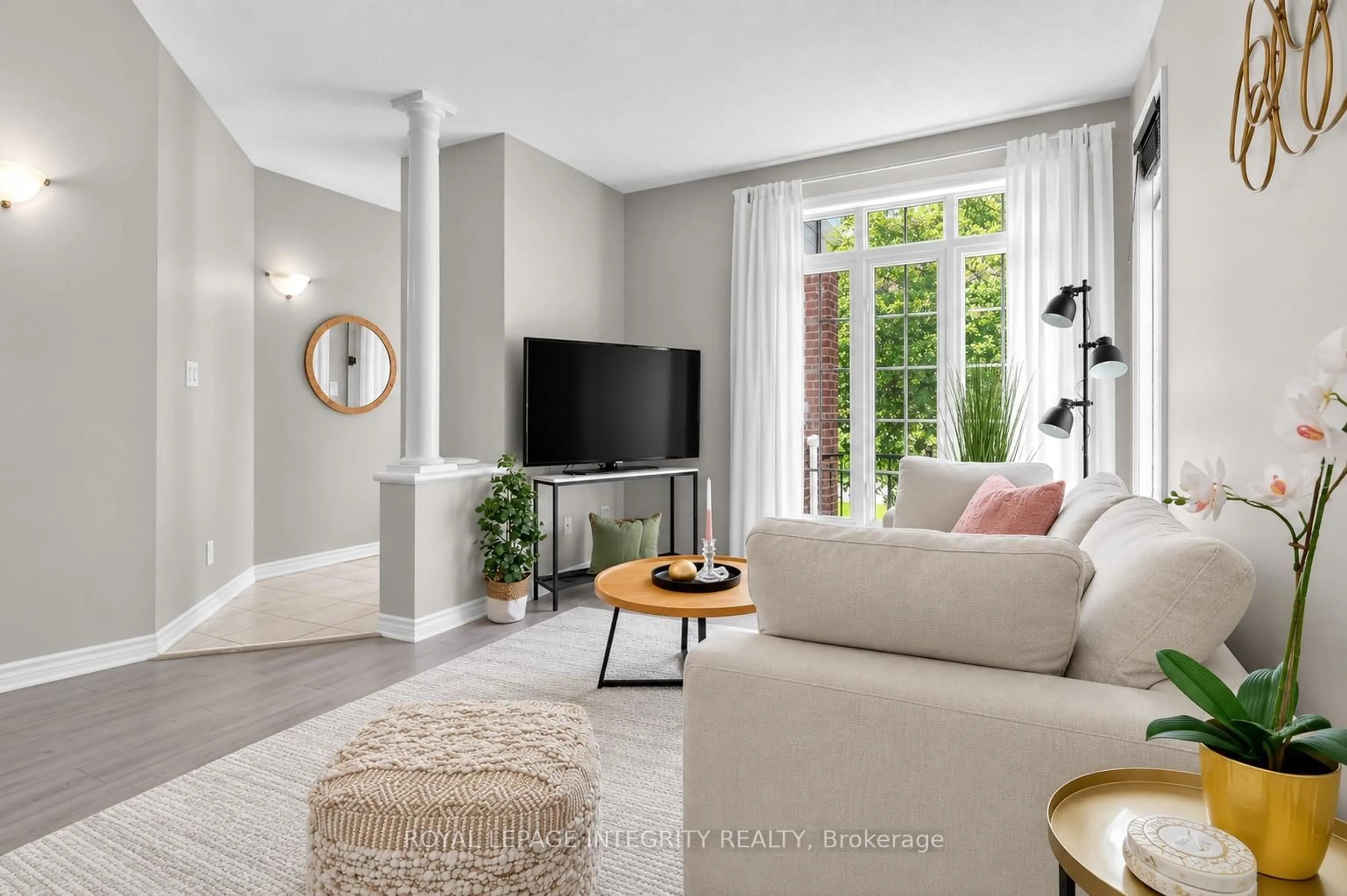 Living room with furniture, unknown for 84 STONEHAVEN Dr #A, Ottawa Ontario K2M 0C1