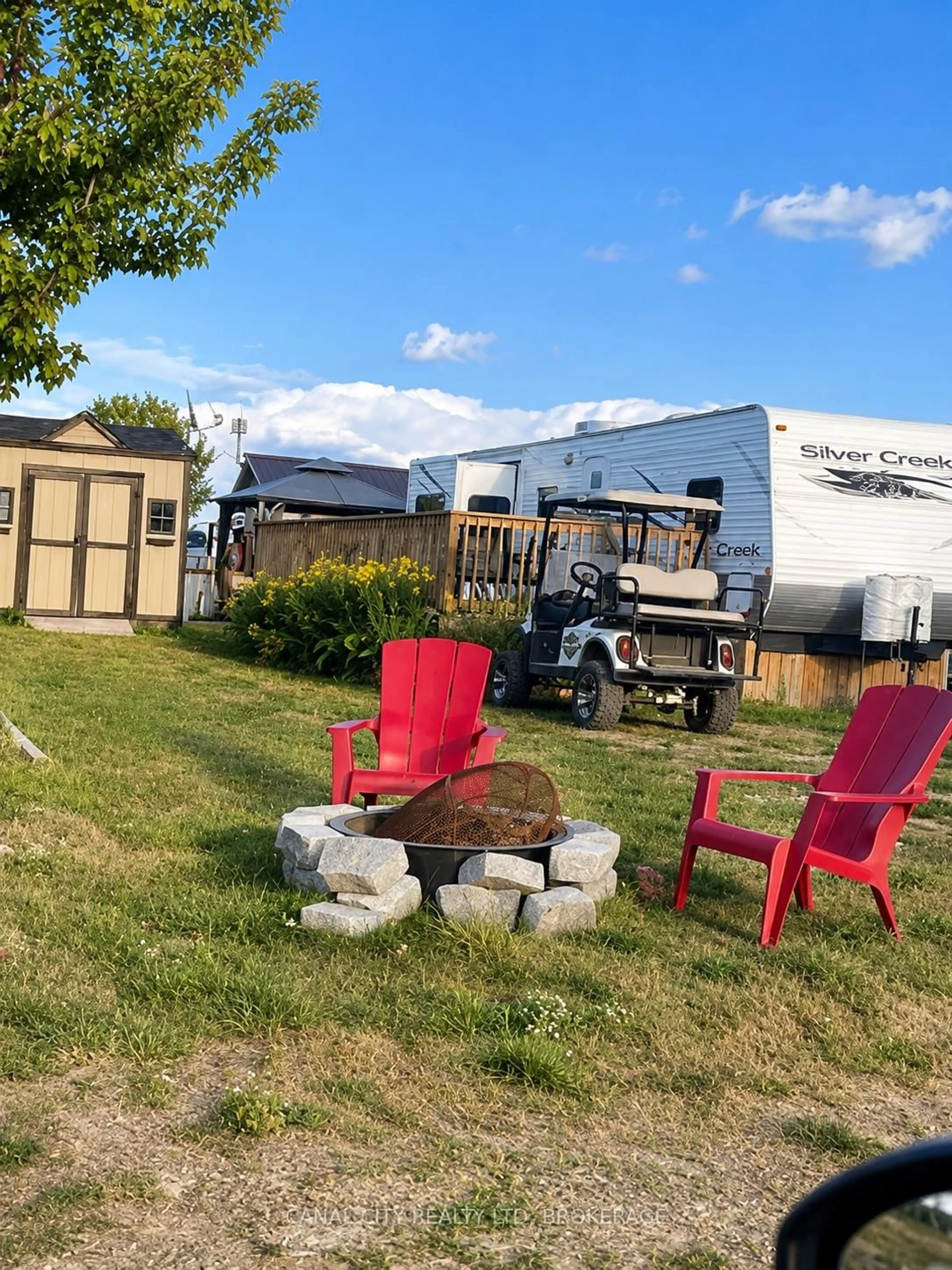 Patio, mountain view for 659 Port Maitland Rd, Haldimand Ontario N1A 2W6