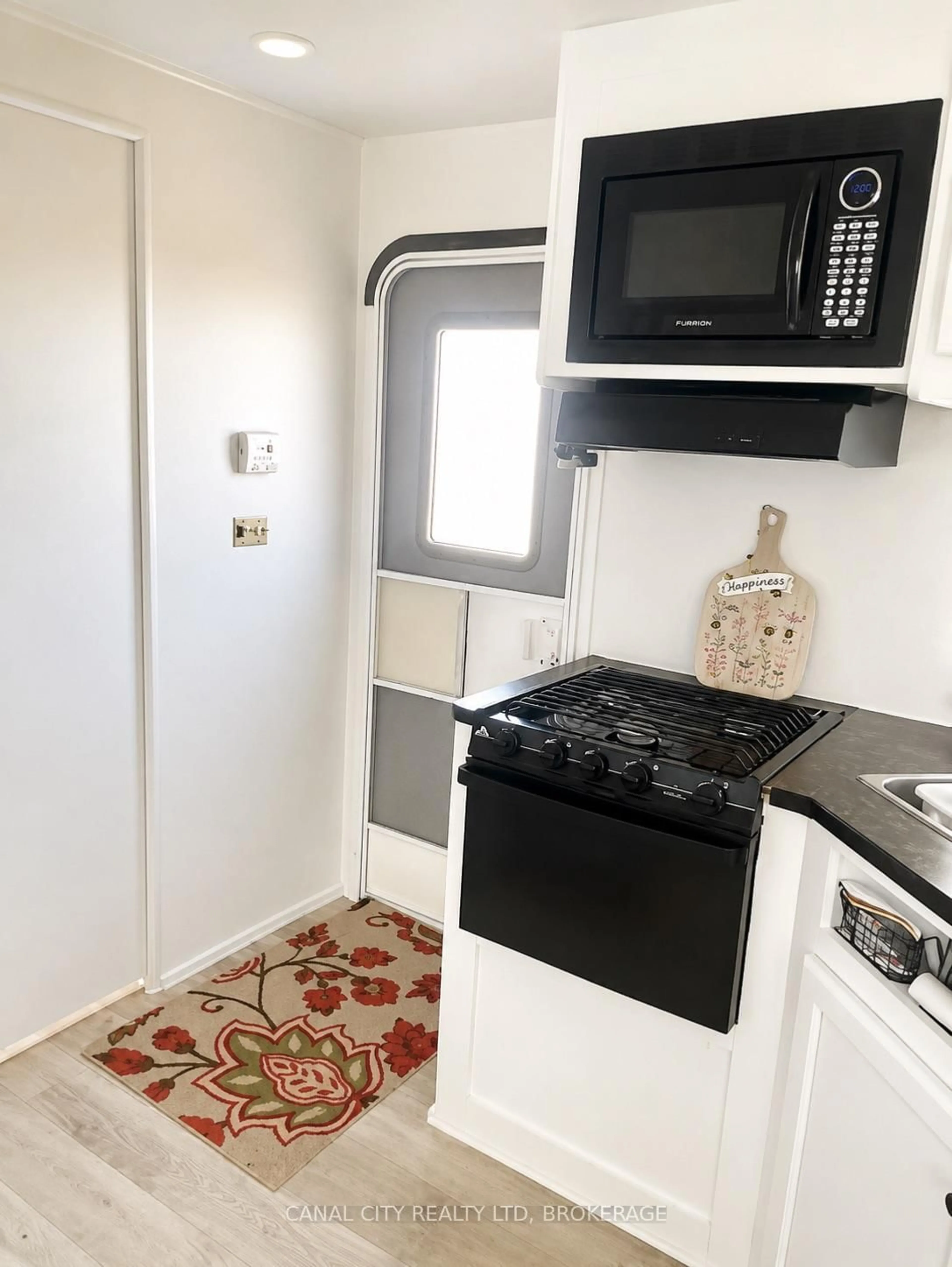 Standard kitchen, unknown for 659 Port Maitland Rd #80L, Haldimand Ontario N1A 2W6