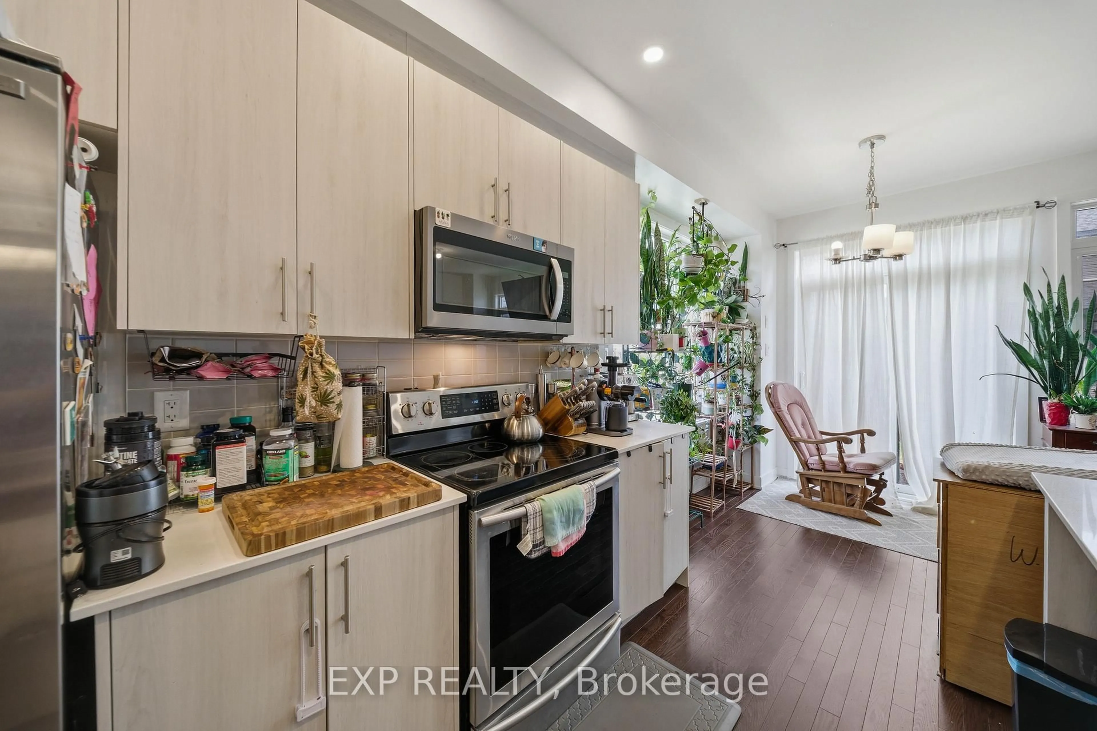 Open concept kitchen, unknown for 51 Robusta Lane, Ottawa Ontario K2J 6Y7