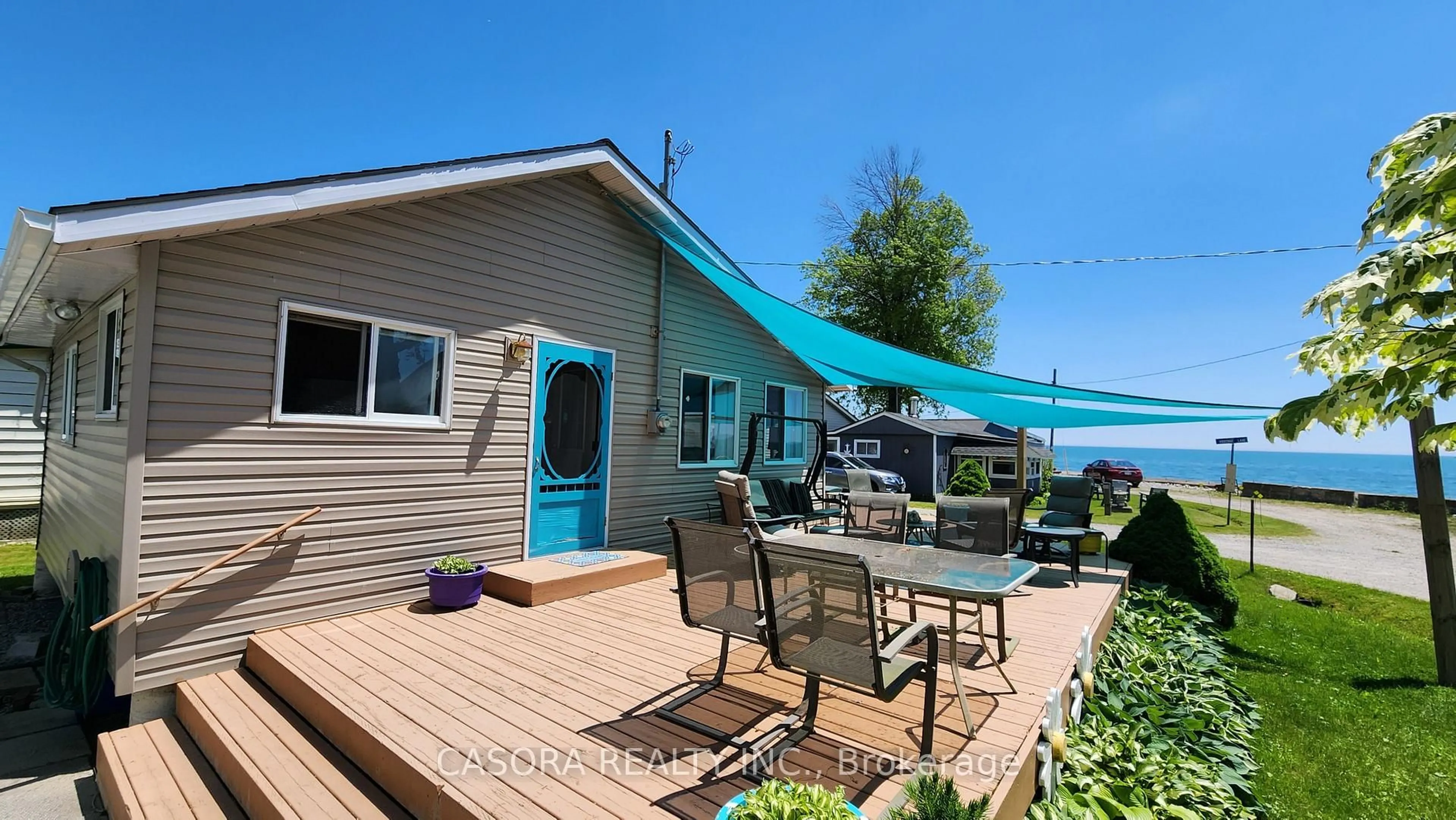 Patio, unknown for 7 Auld Lane, Haldimand Ontario N0A 1P0