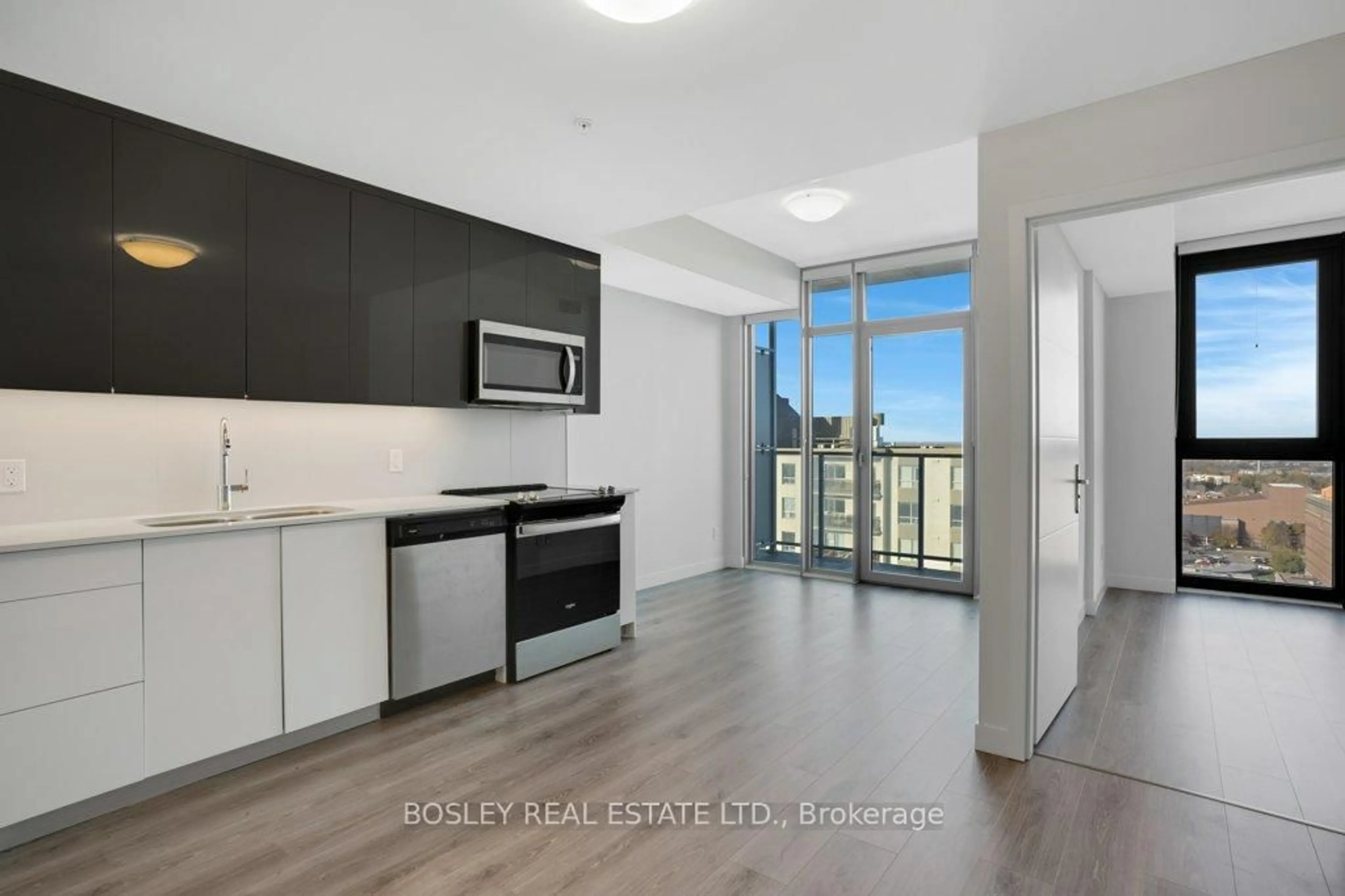 Standard kitchen, unknown for 60 Frederick St #1805, Kitchener Ontario N2H 0C7