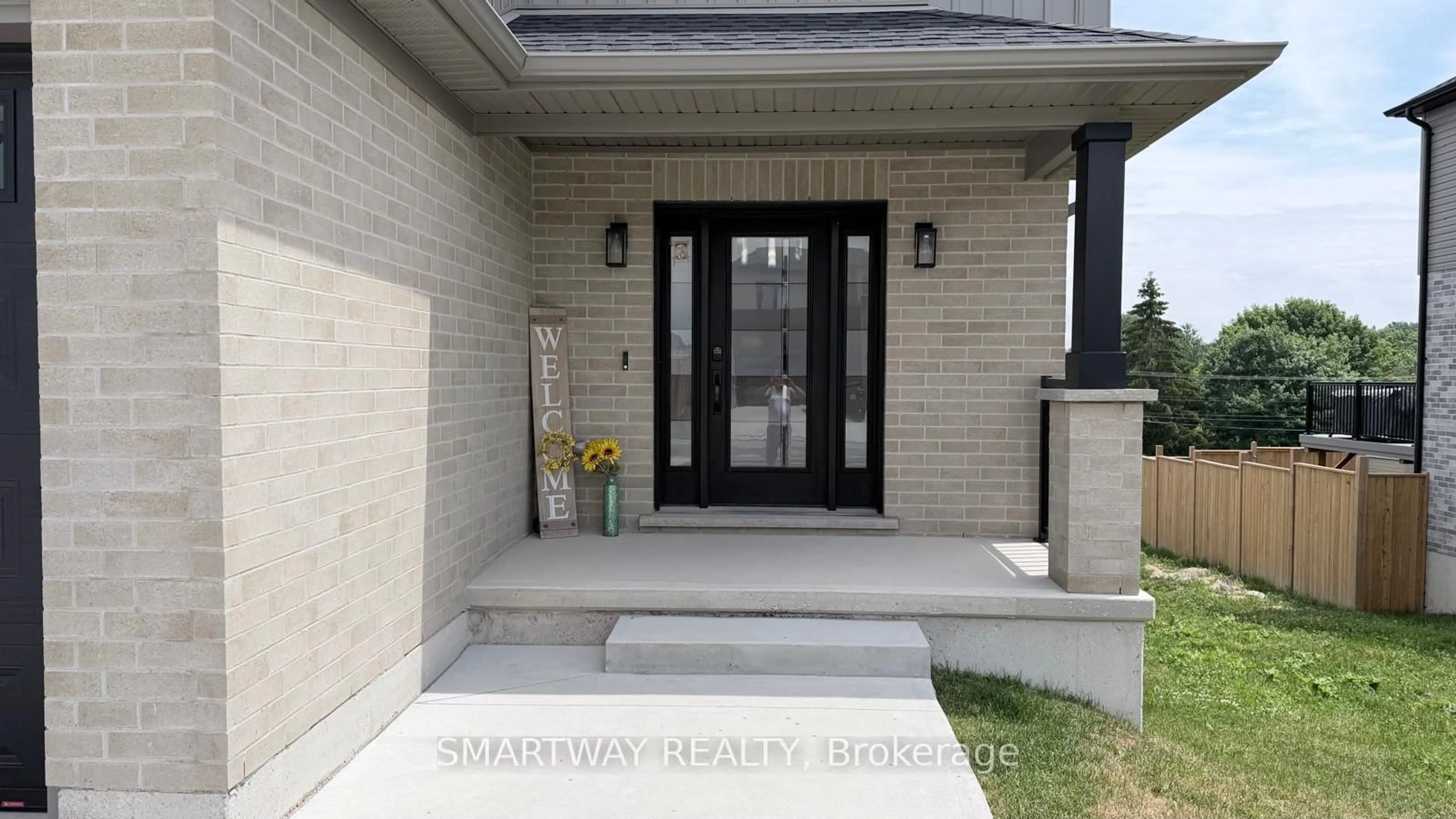 Indoor entryway for 24 Greene St, South Huron Ontario N0M 1S3
