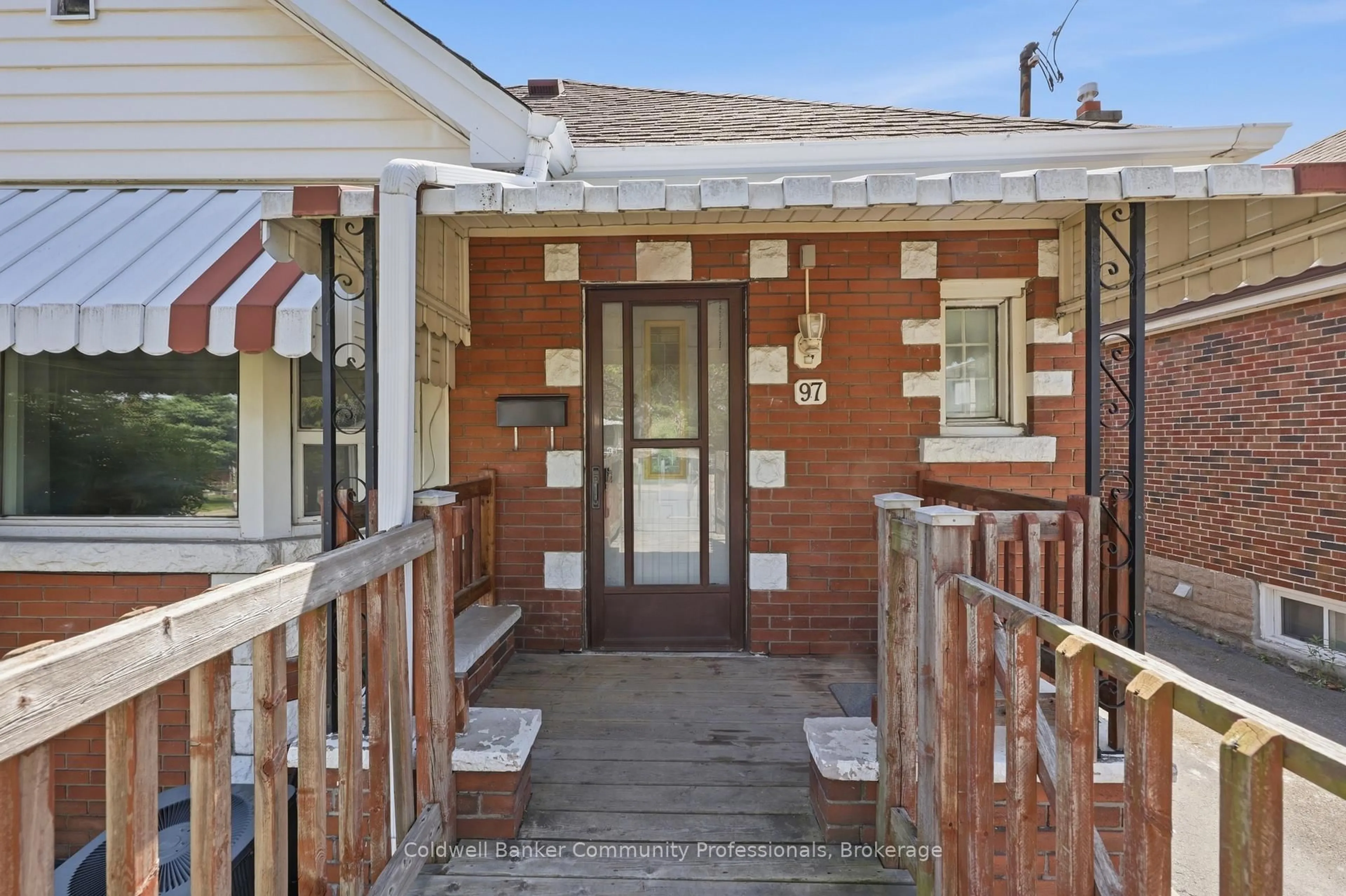 Unknown for 97 Tragina Ave, Hamilton Ontario L8K 2Z4