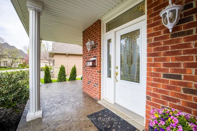8 SOPHIE Crt, Grimsby 5