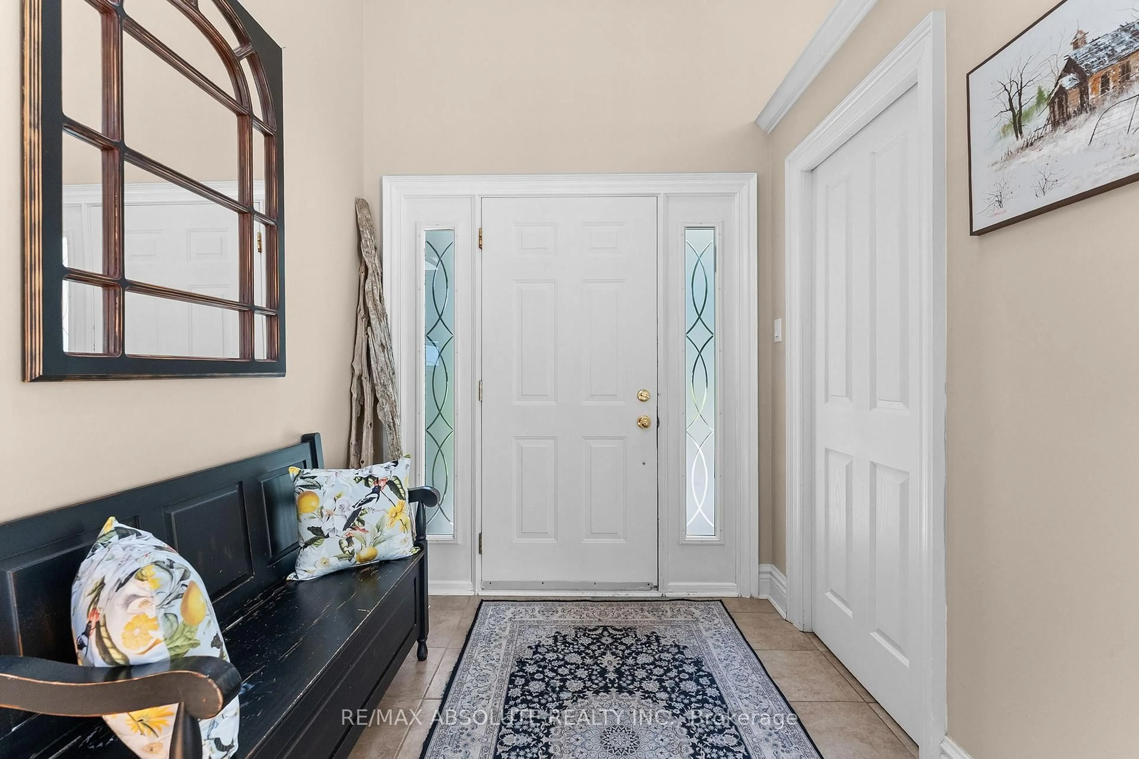 Indoor entryway for 39 McNeill Rd, Braeside Ontario K0A 1G0