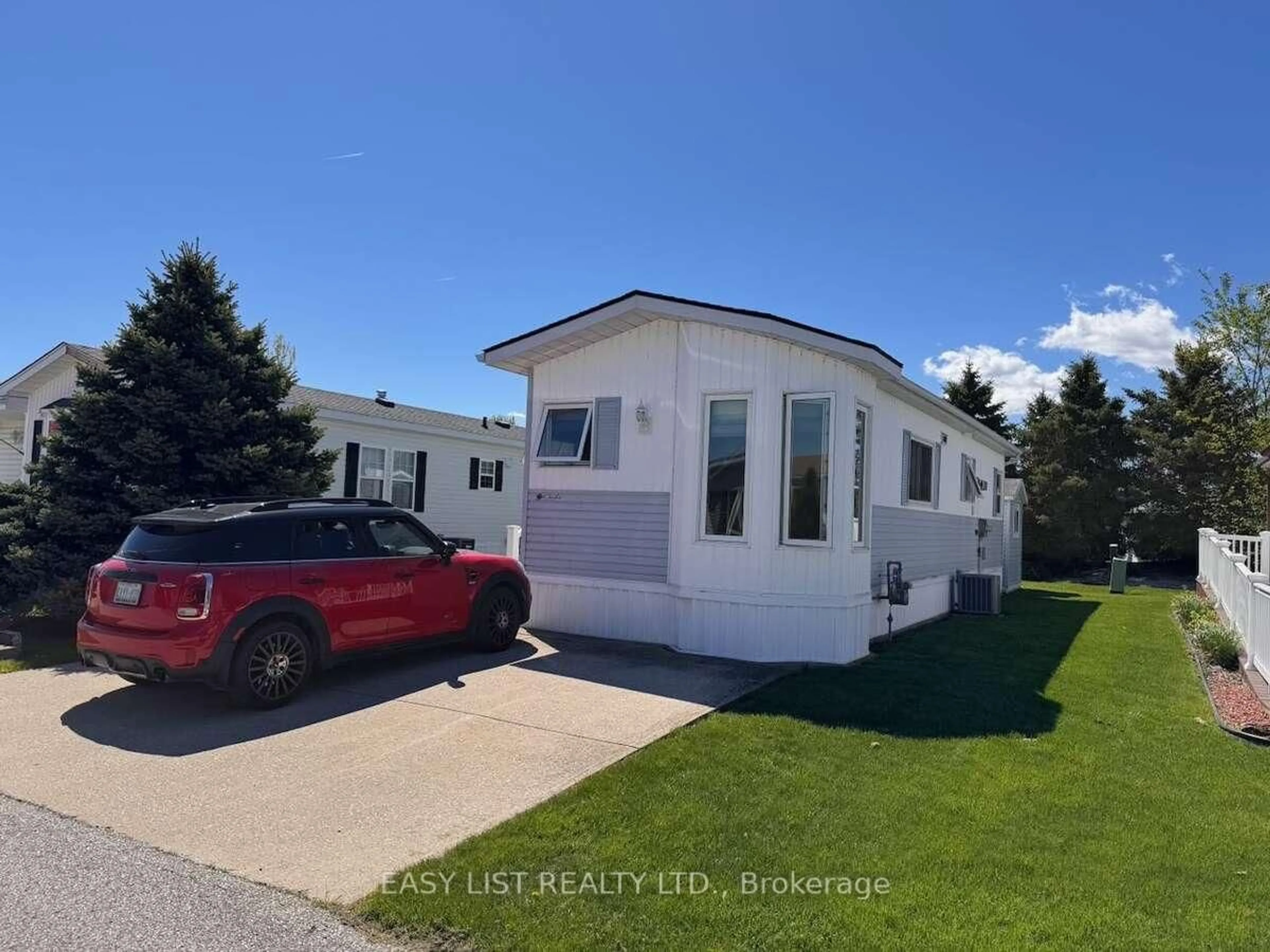A pic from outside/outdoor area/front of a property/back of a property/a pic from drone, street for 5700 Blackwell Side Rd #251, Sarnia Ontario N7W 1B7