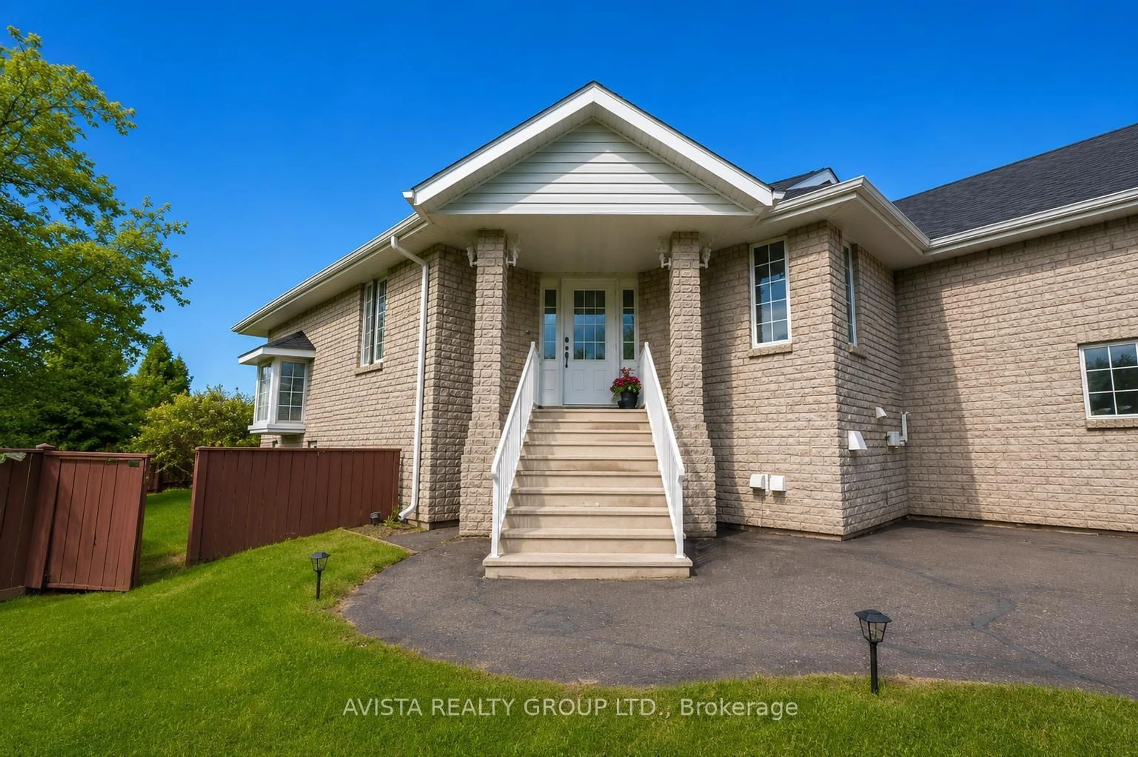 Unknown for 401 Tuscany Dr, Thunder Bay Ontario P7G 1B7