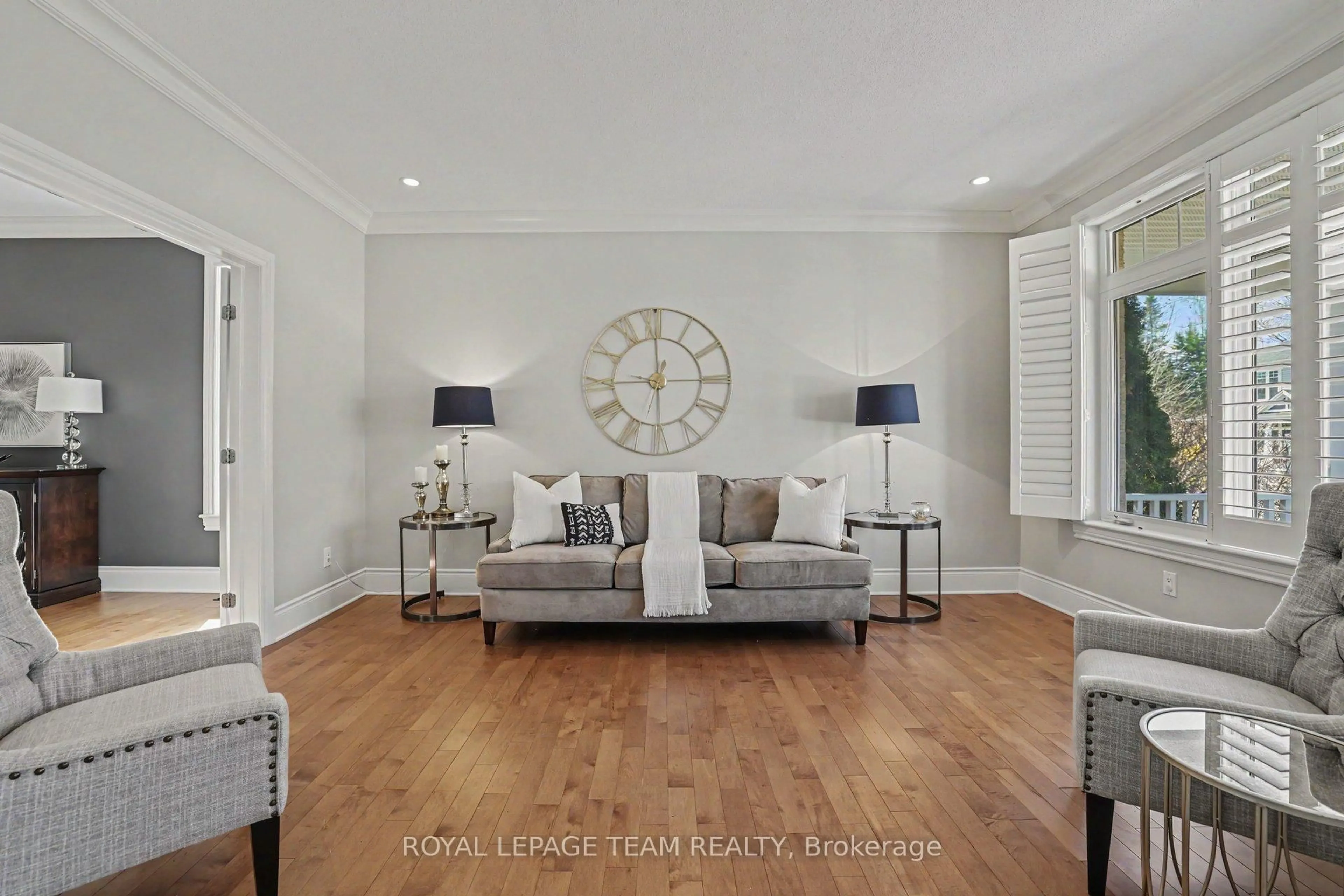 Living room with furniture, unknown for 594 Overland Dr, Ottawa Ontario K2S 0T1