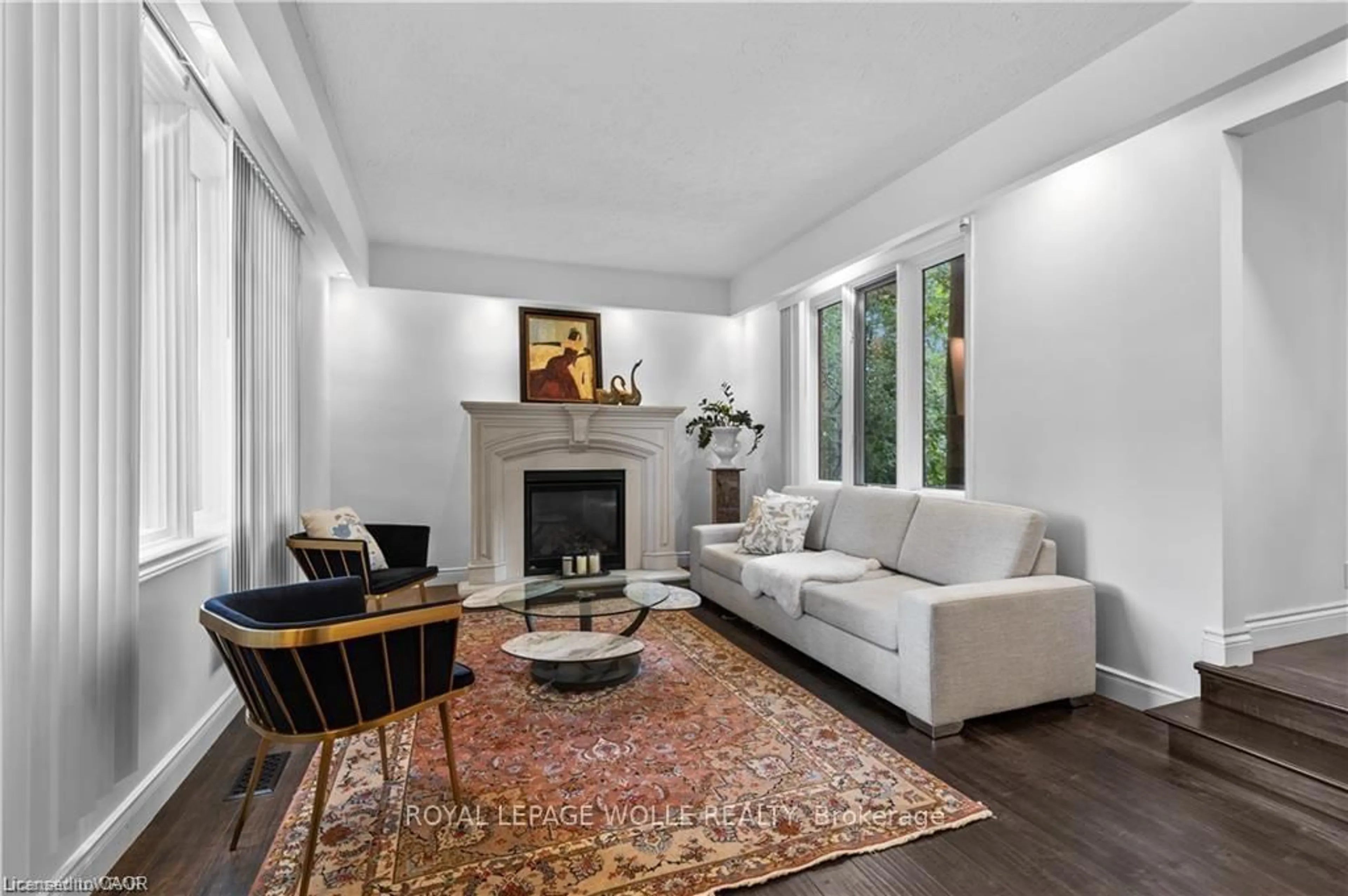 Living room with furniture, unknown for 355 Edgehill Dr, Kitchener Ontario N2P 2C8