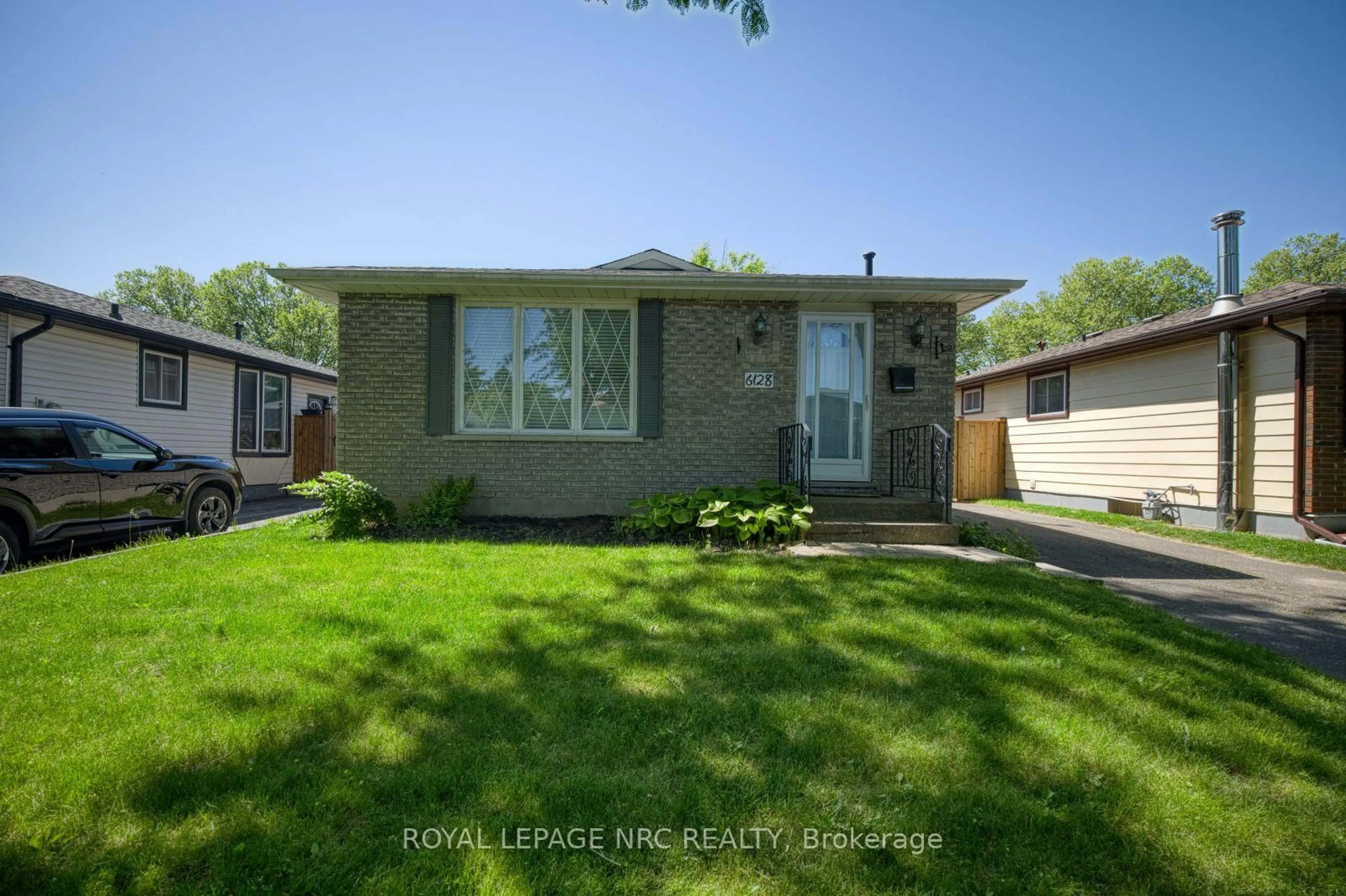 Unknown for 6128 STROHAN St, Niagara Falls Ontario L2J 3J4