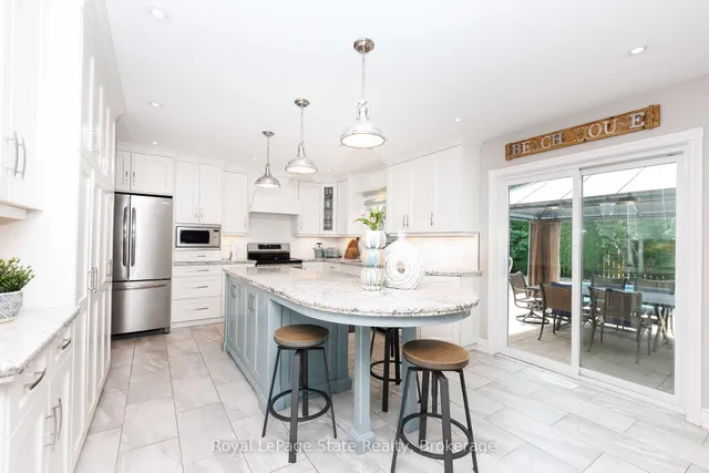 8 Cheval Dr, Grimsby 5