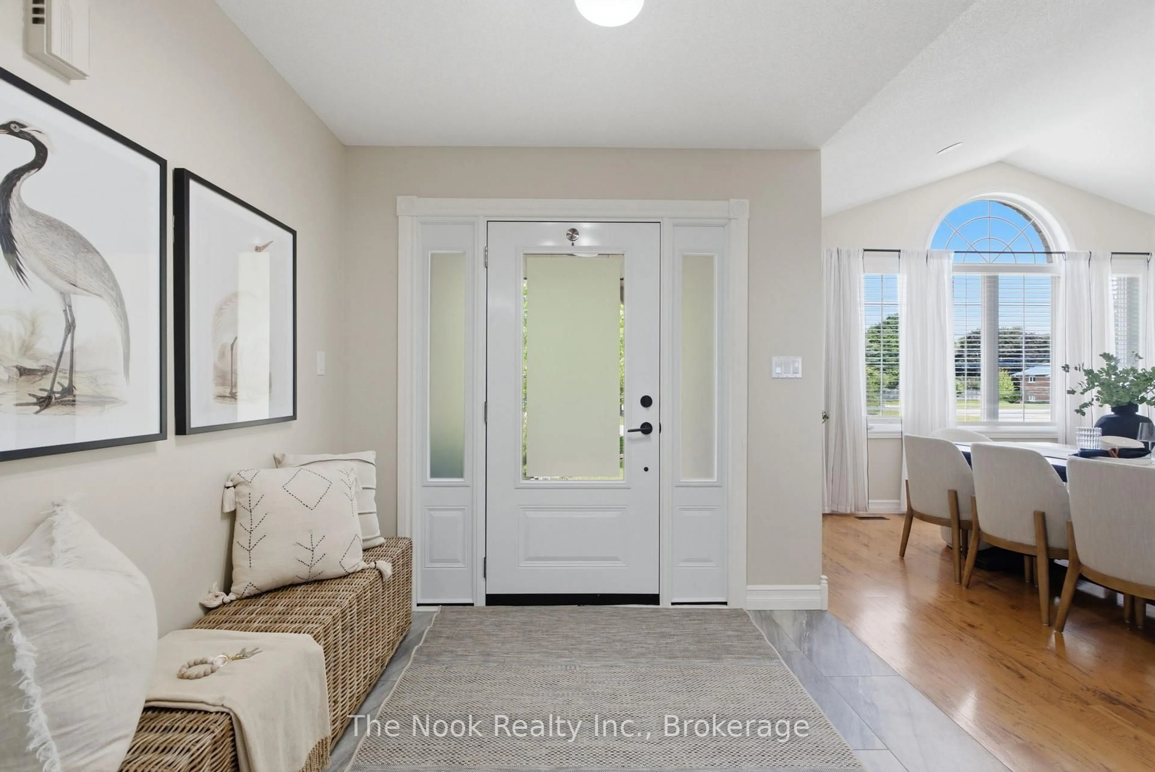 Indoor entryway for 2 Theresa St, Cobourg Ontario K9A 4J7