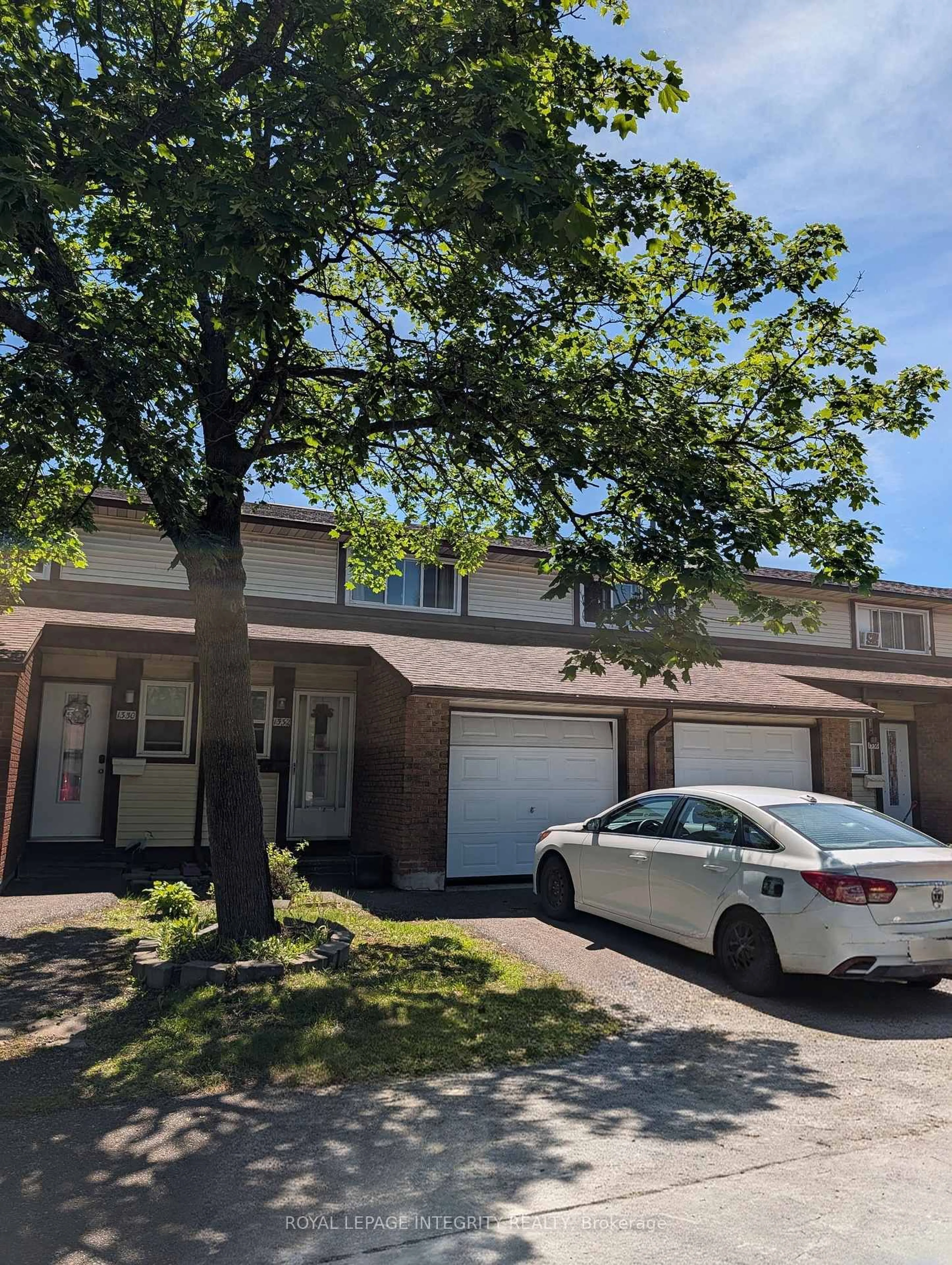 Unknown for 1332 Foxwell St #83, Ottawa Ontario K1B 5J2