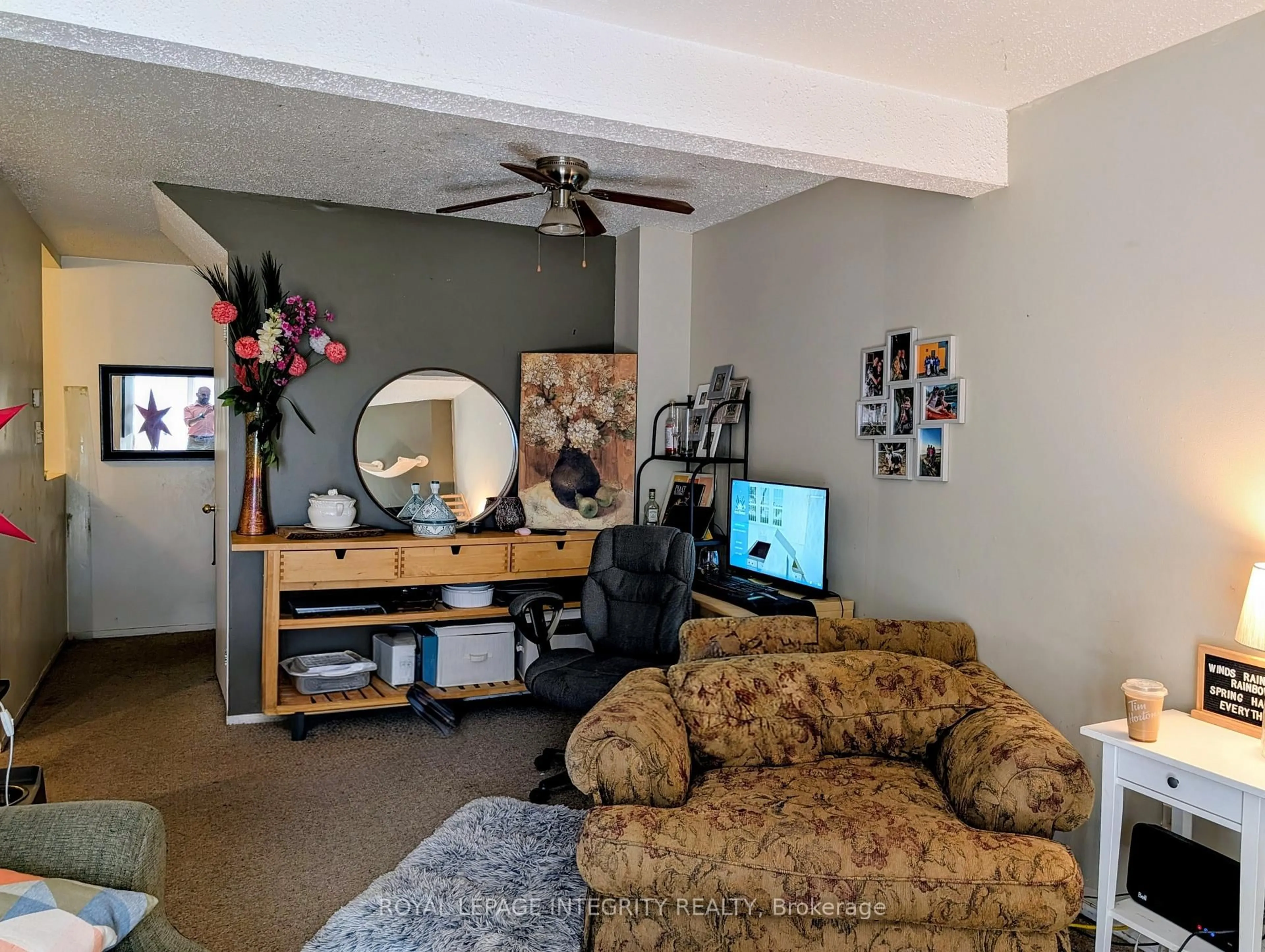 A pic of a room for 1332 Foxwell St #83, Ottawa Ontario K1B 5J2