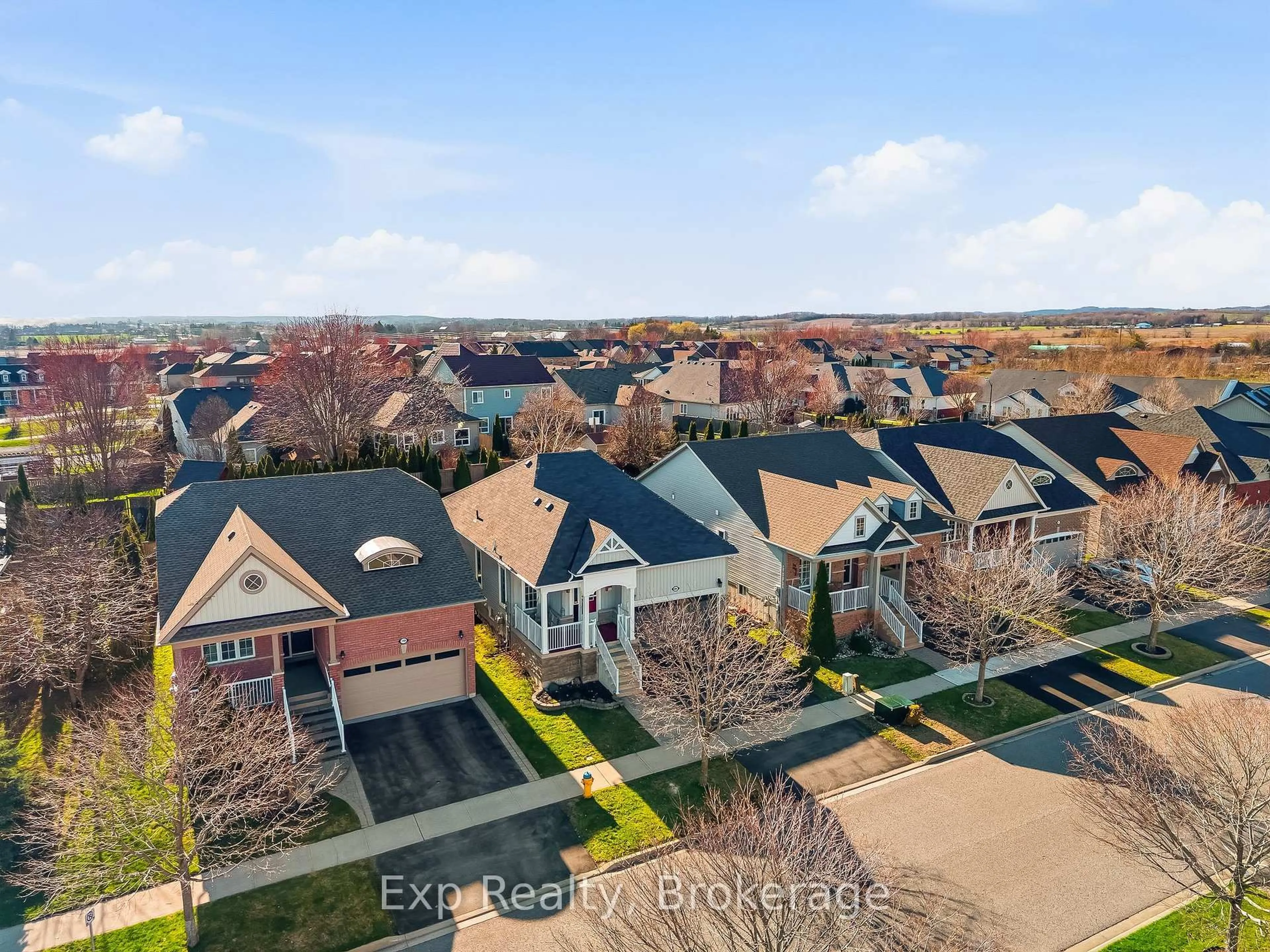 A pic from outside/outdoor area/front of a property/back of a property/a pic from drone, city buildings view from balcony for 803 Greenly Dr, Cobourg Ontario K9A 0C6