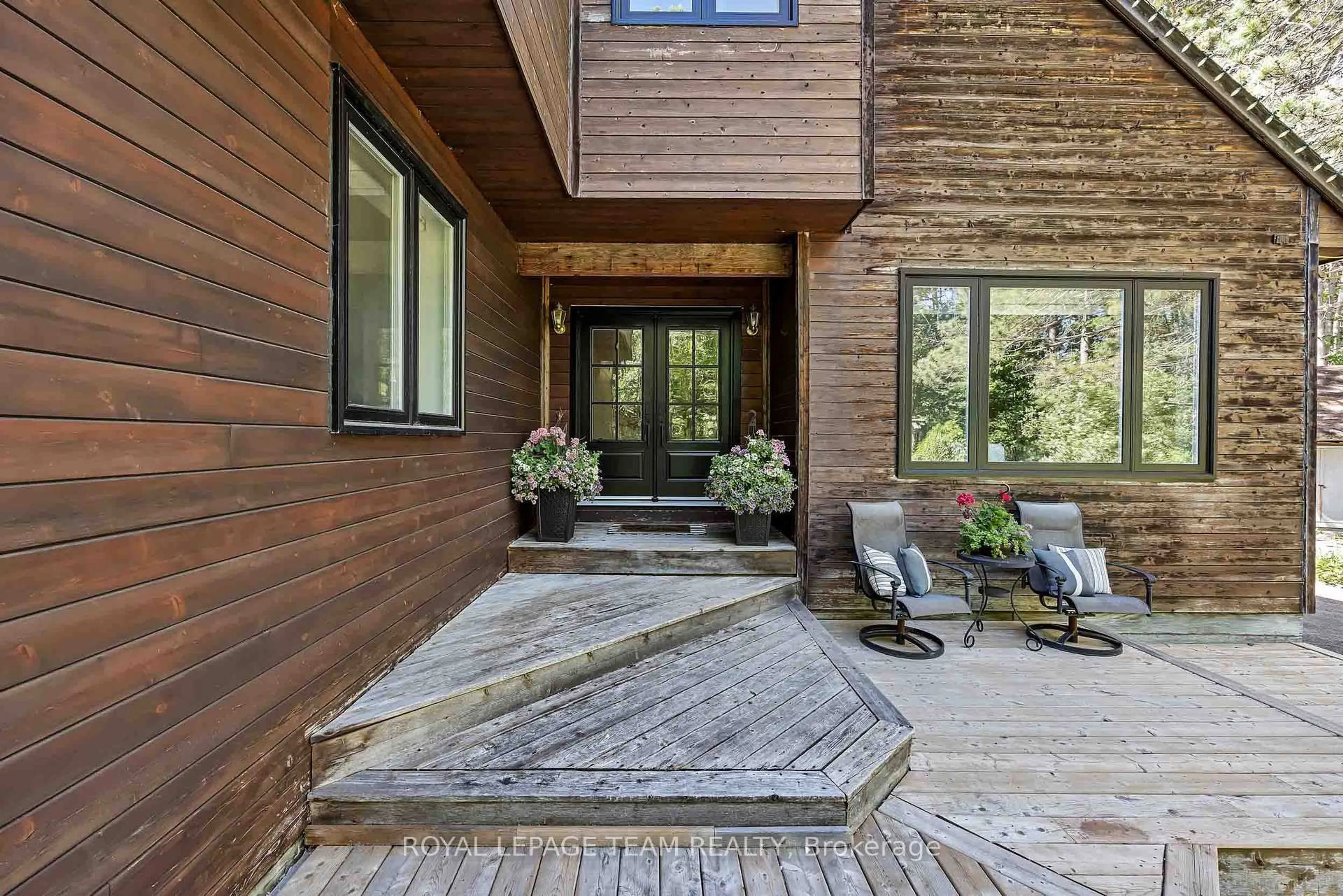 Patio, unknown for 104 Sol Lane, Ottawa Ontario K0A 3M0