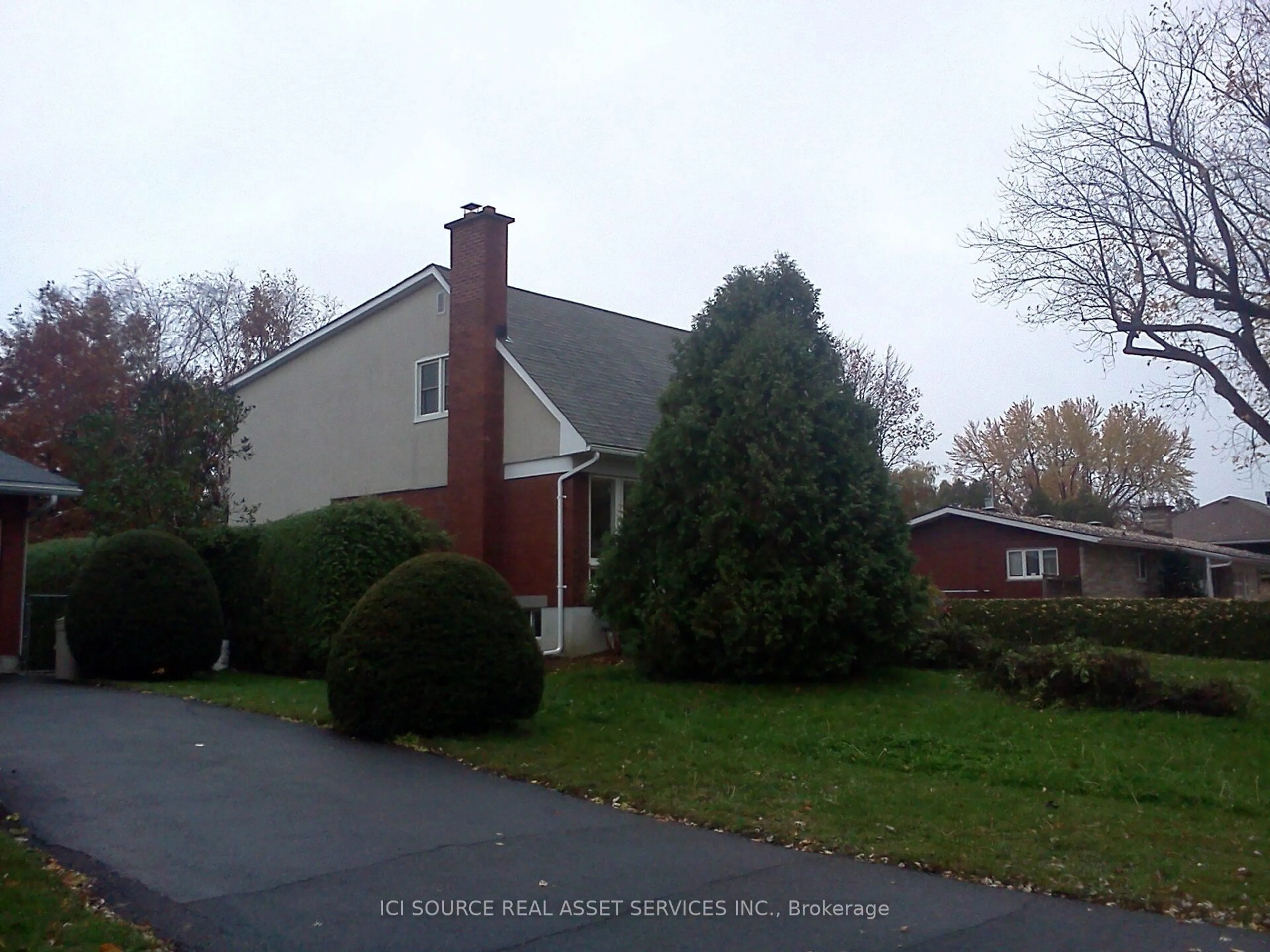 Unknown for 30 Sunnycrest Dr, Ottawa Ontario K2E 5Y2